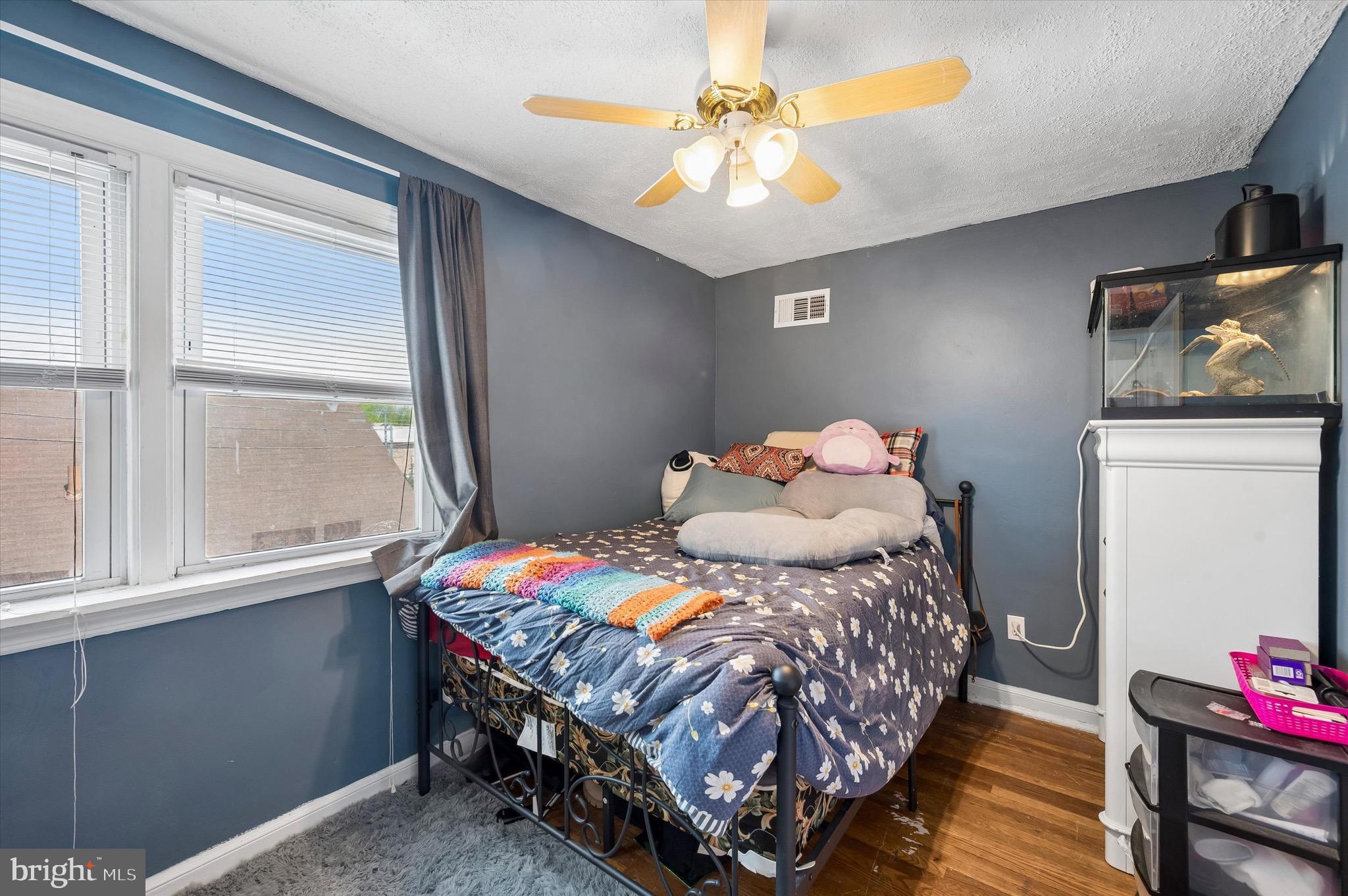 COLLINGDALE - Residential