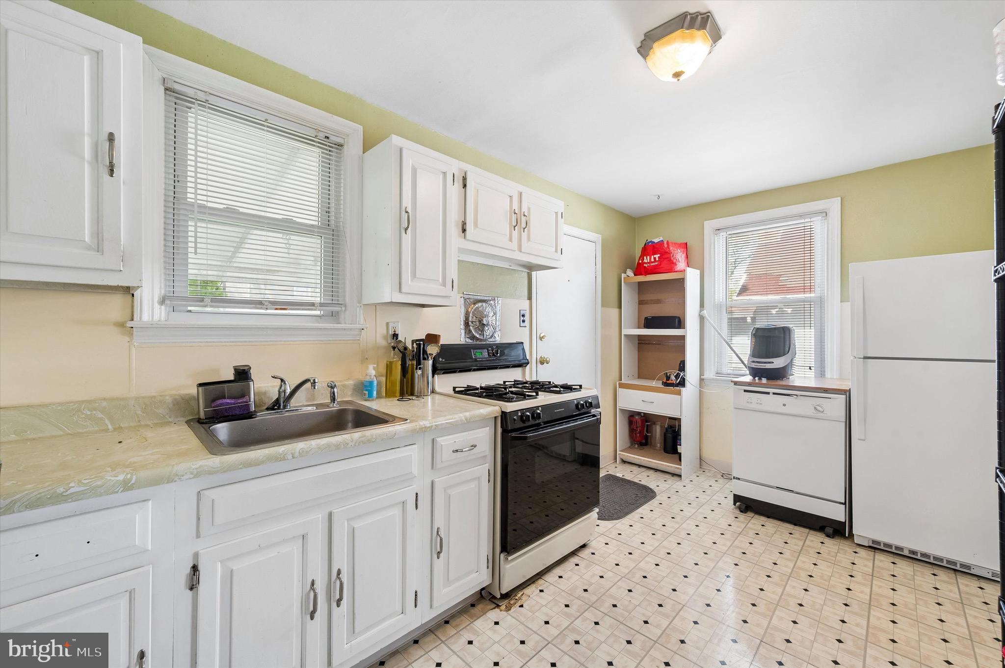 COLLINGDALE - Residential