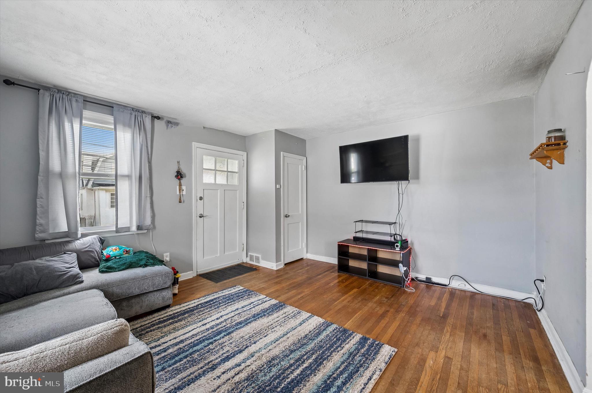 COLLINGDALE - Residential