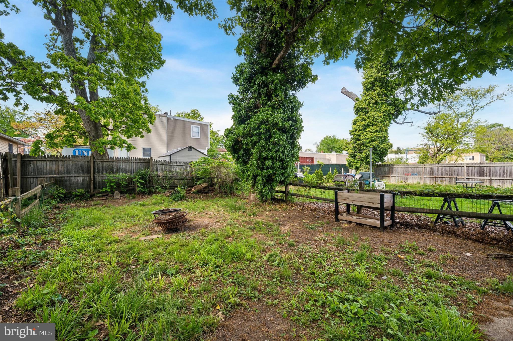 COLLINGDALE - Residential