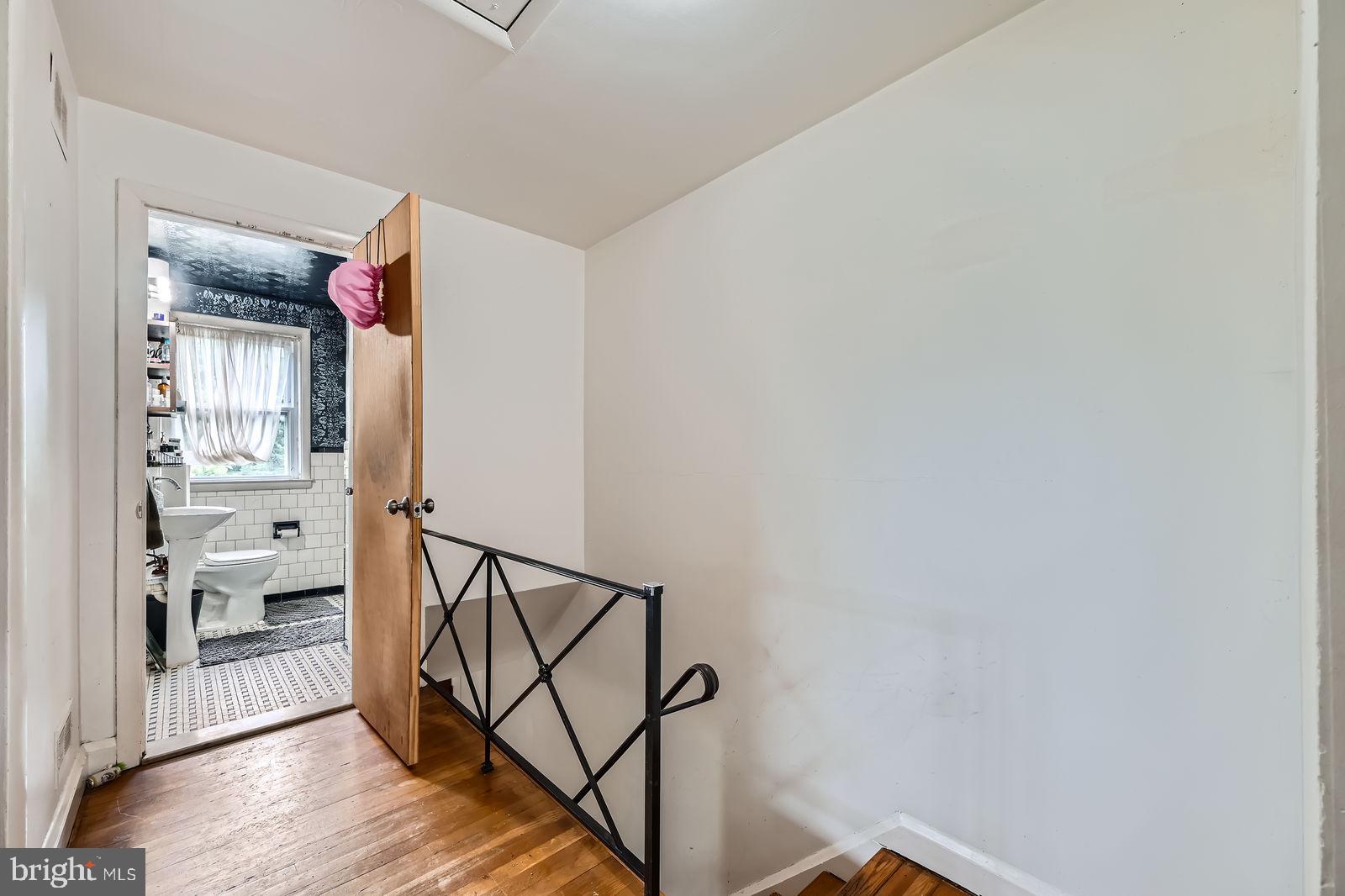 CHINQUAPIN PARK - Residential