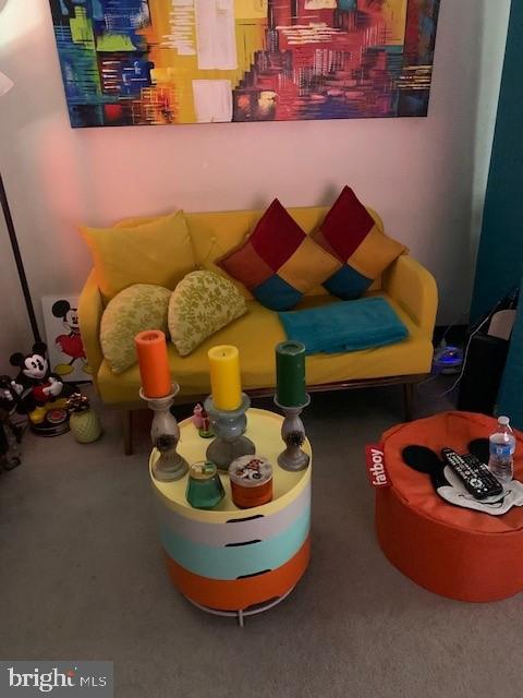 RIVER PLACE NORTH - Residential