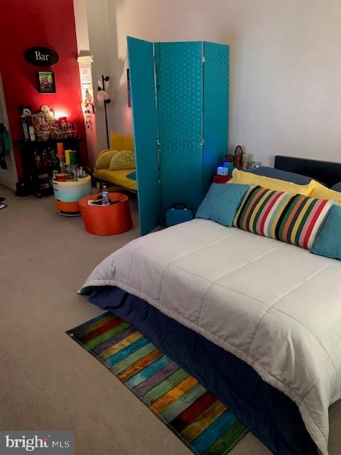 RIVER PLACE NORTH - Residential