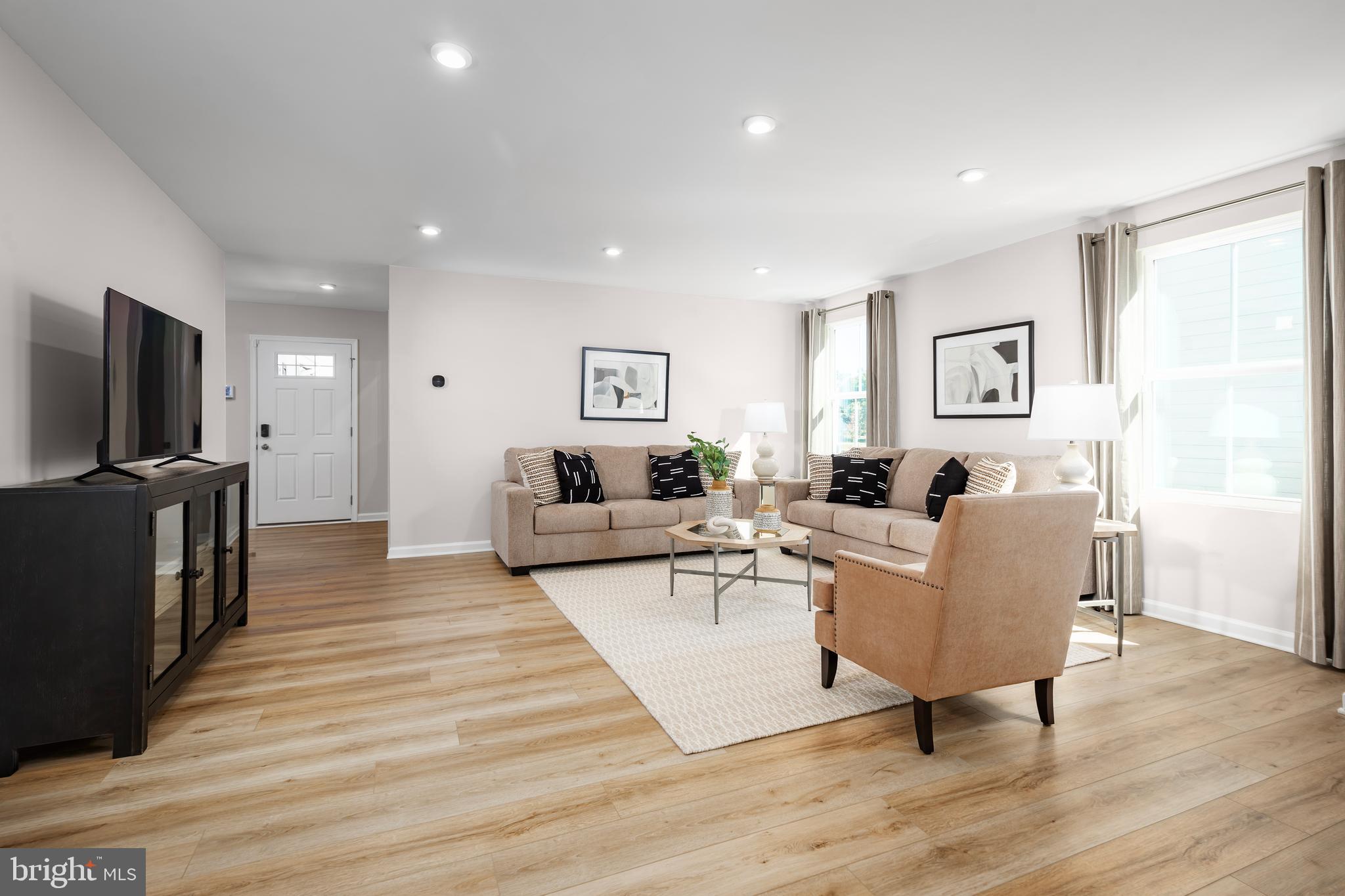 6114 INOLA COURT
