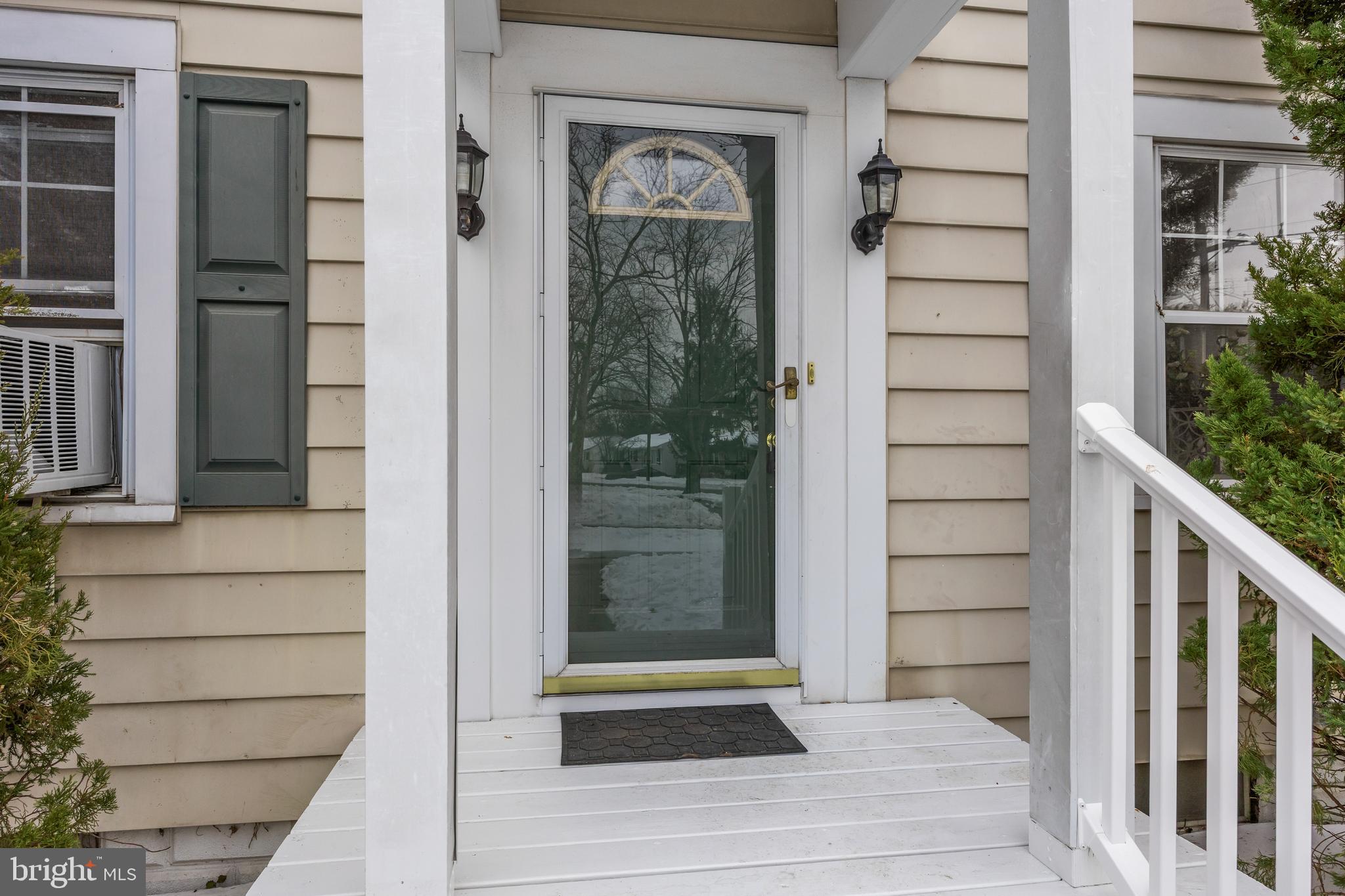 NONE AVA ILABLE - Residential