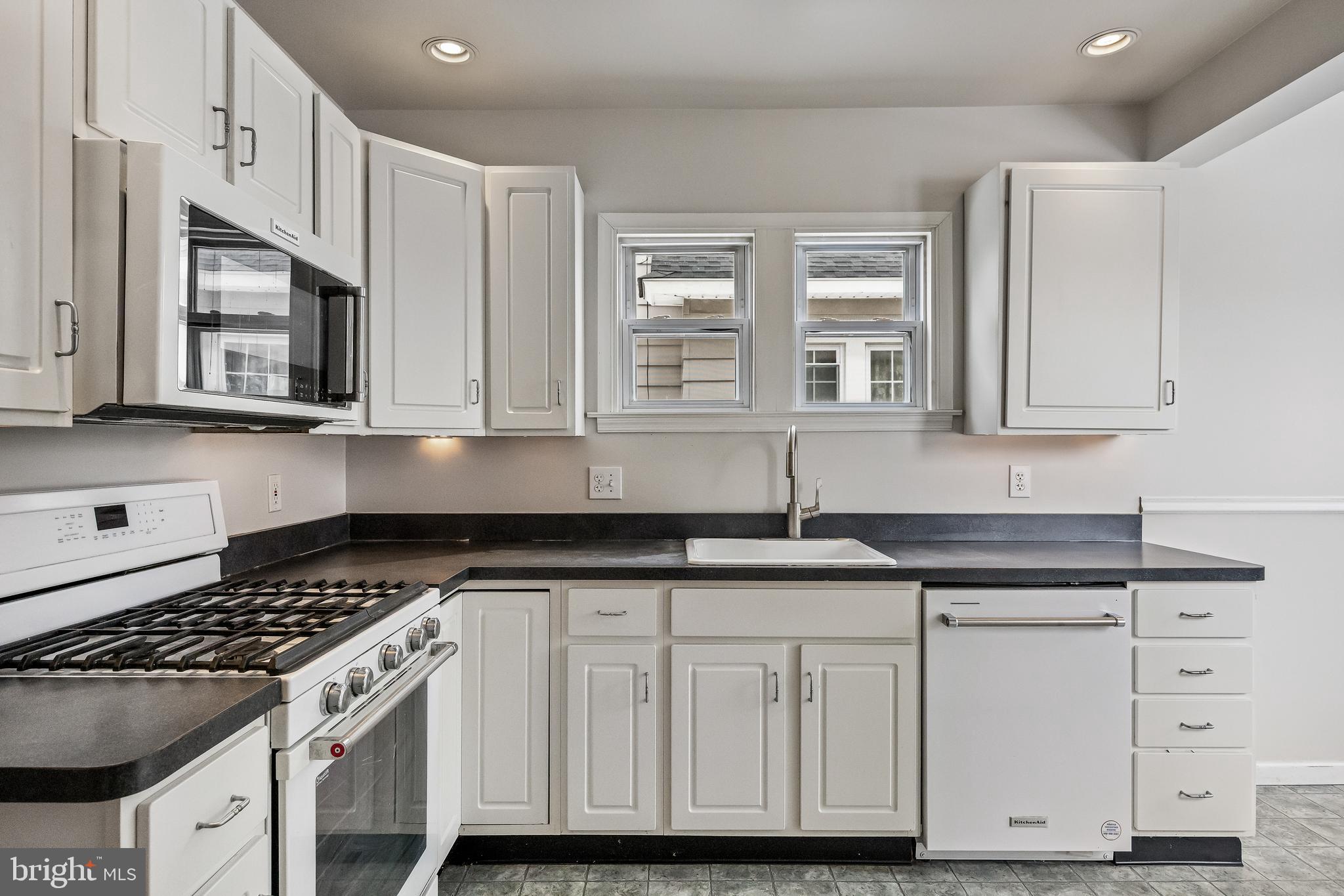 NONE AVA ILABLE - Residential