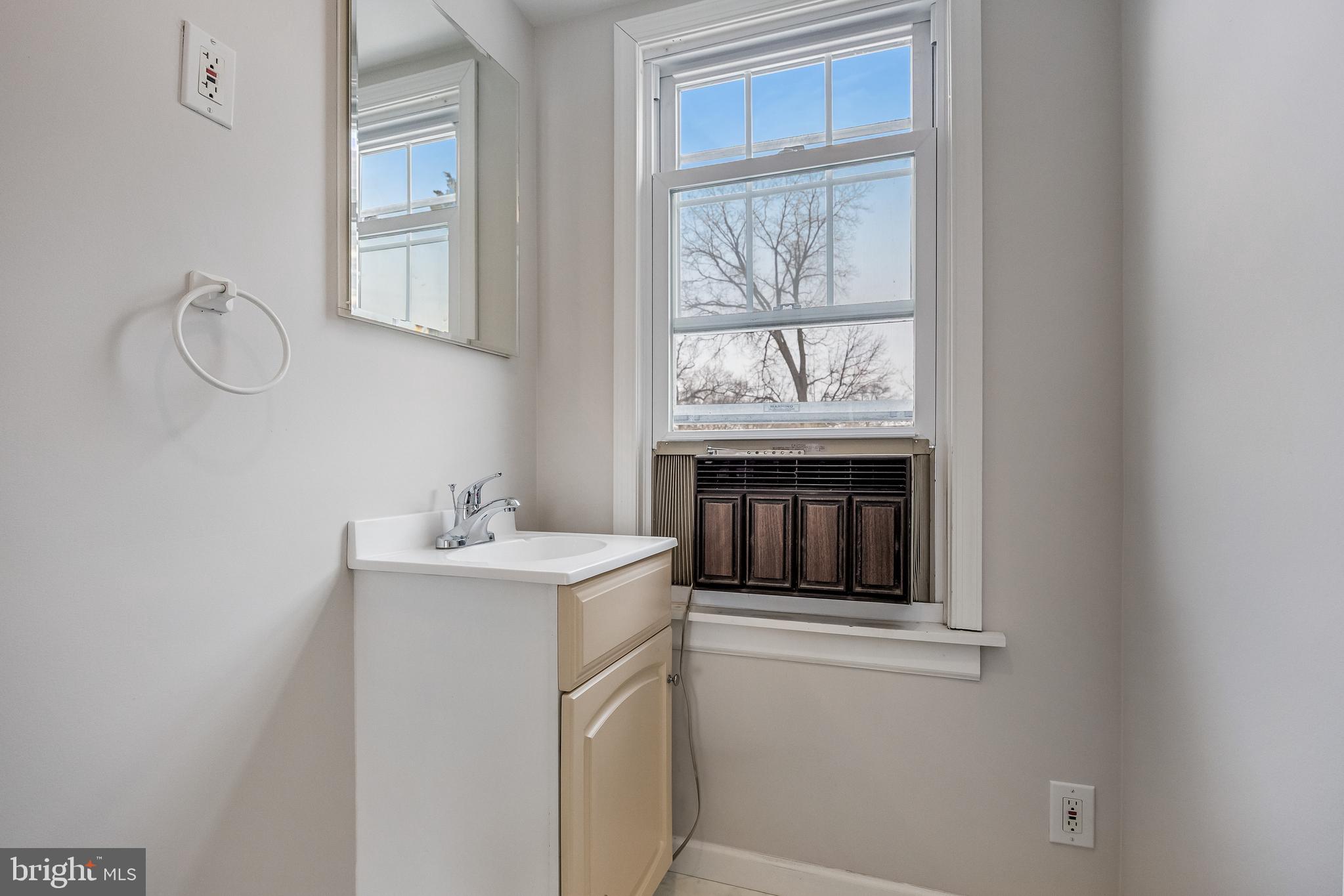 NONE AVA ILABLE - Residential