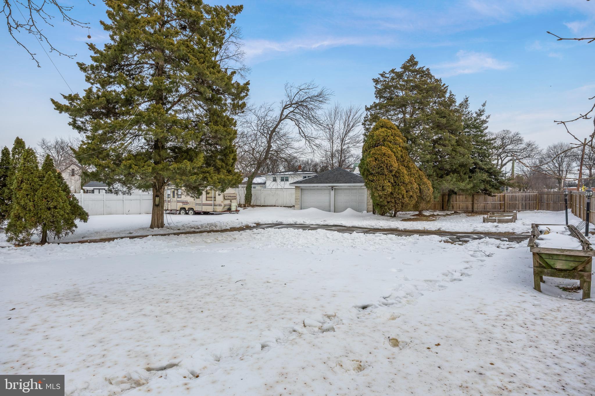 NONE AVA ILABLE - Residential