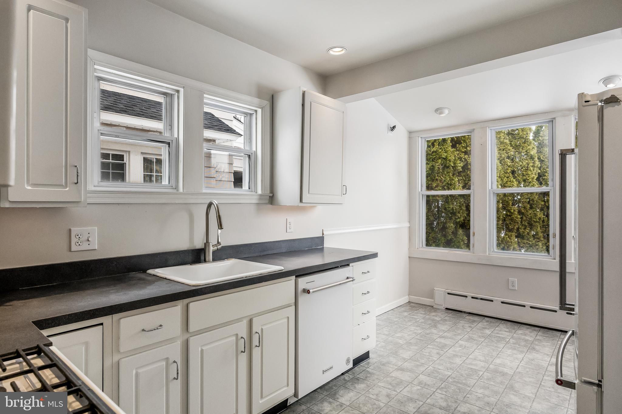 NONE AVA ILABLE - Residential