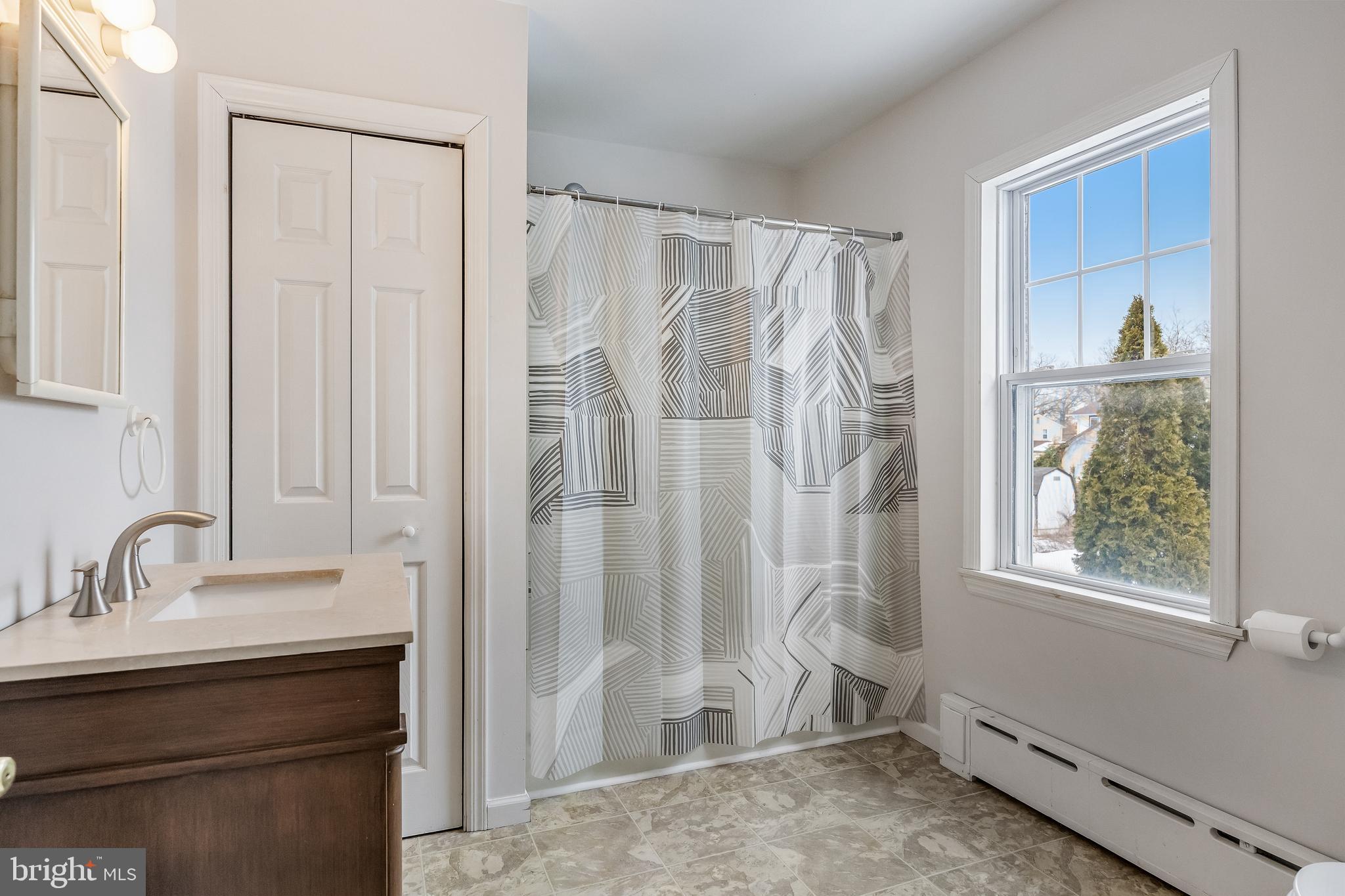 NONE AVA ILABLE - Residential