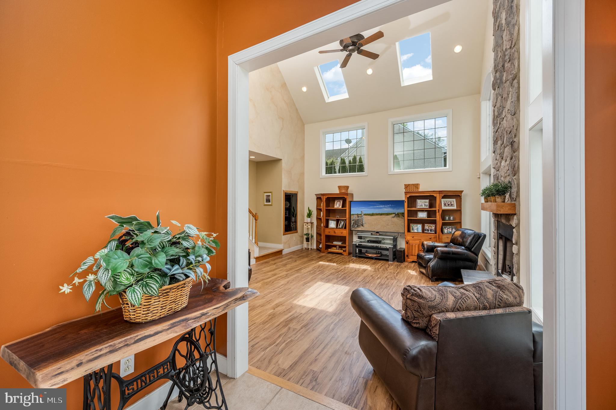 ENCLAV PLEASANT WOOD - Residential