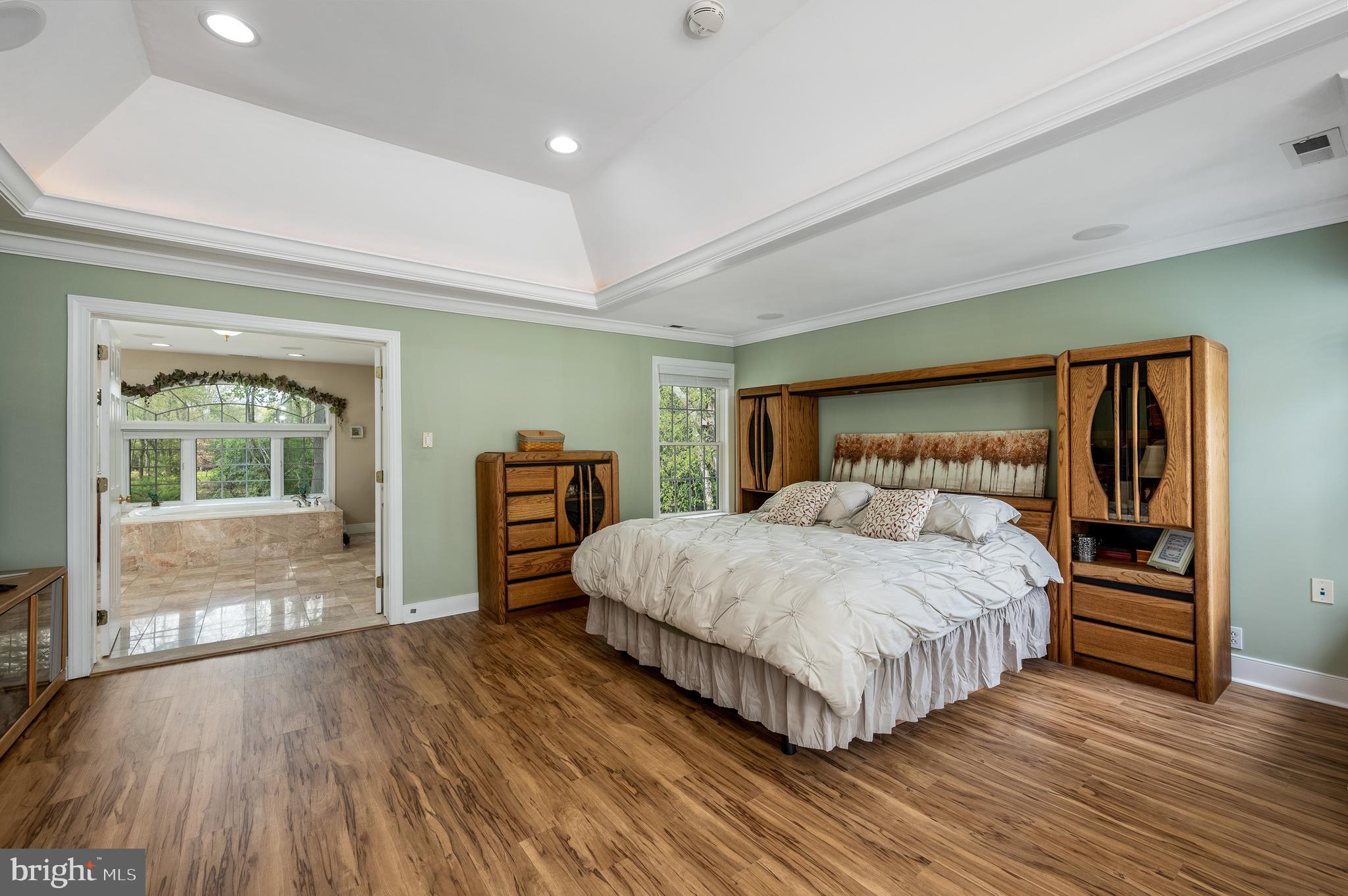 ENCLAV PLEASANT WOOD - Residential