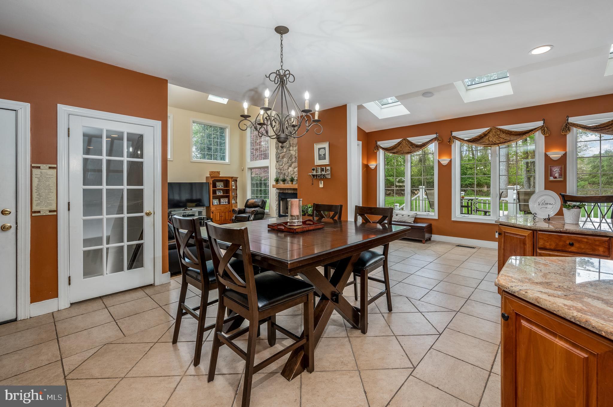 ENCLAV PLEASANT WOOD - Residential