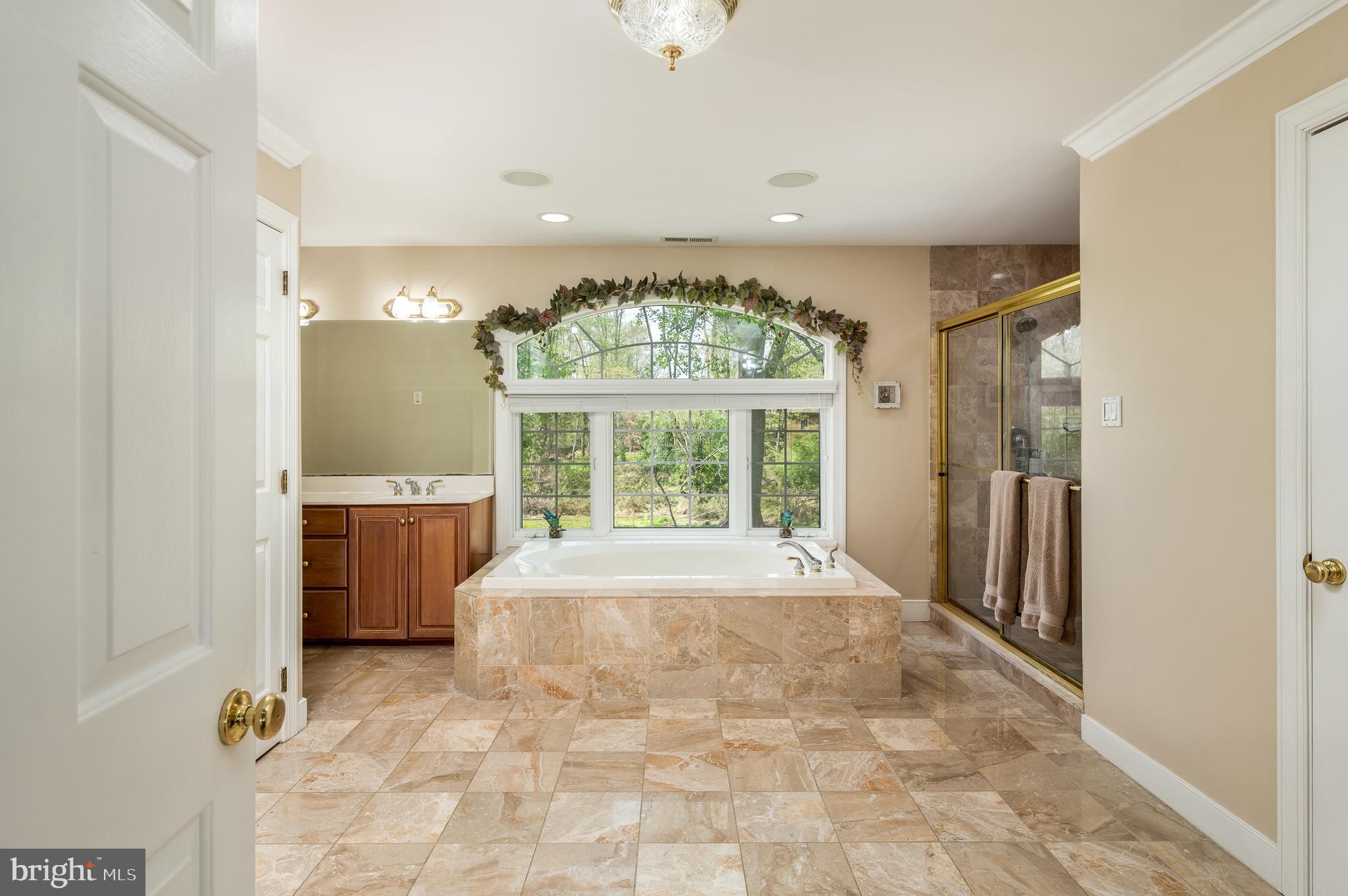 ENCLAV PLEASANT WOOD - Residential