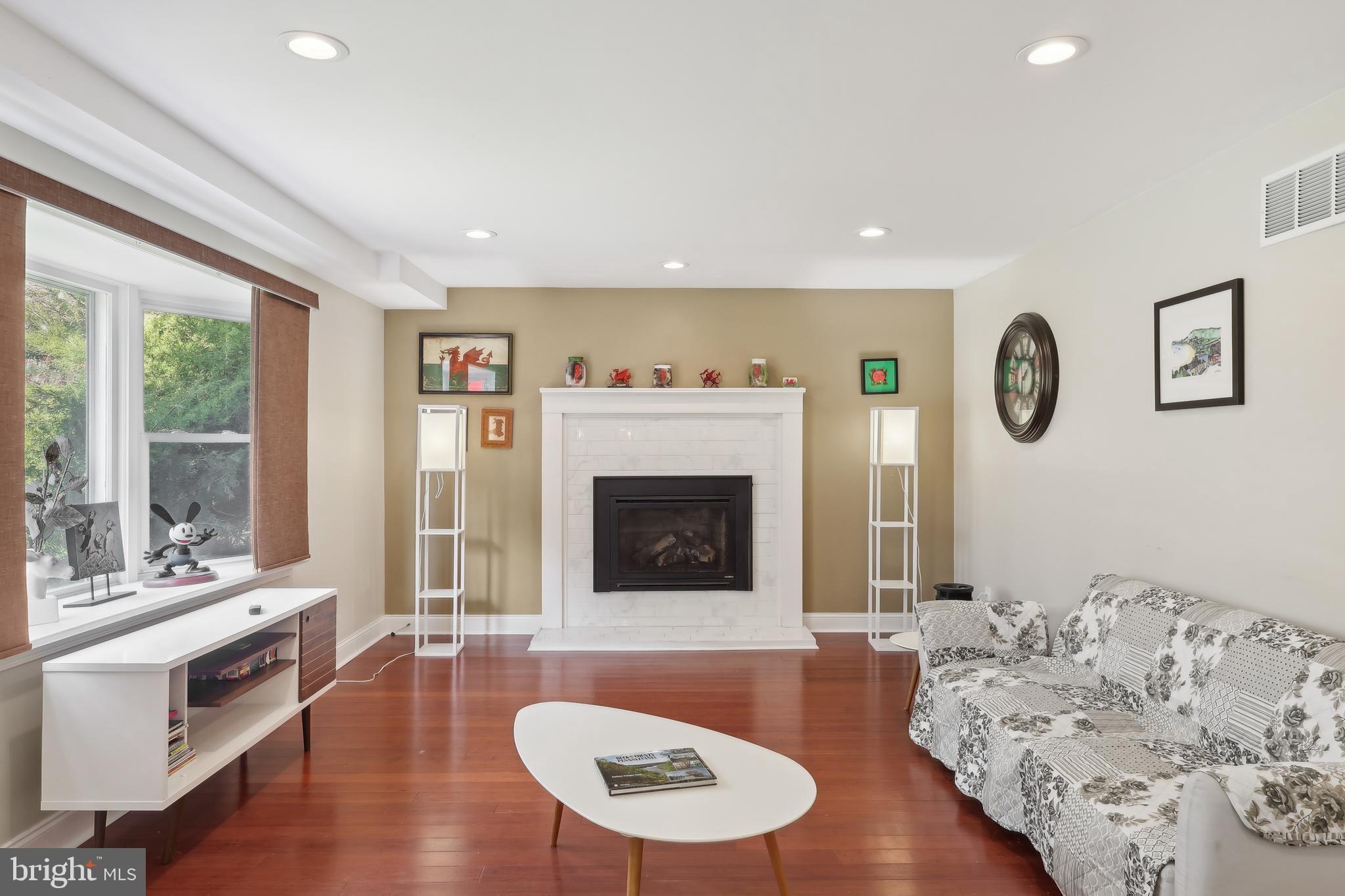 CENTENNIAL VILLAGE - Residential