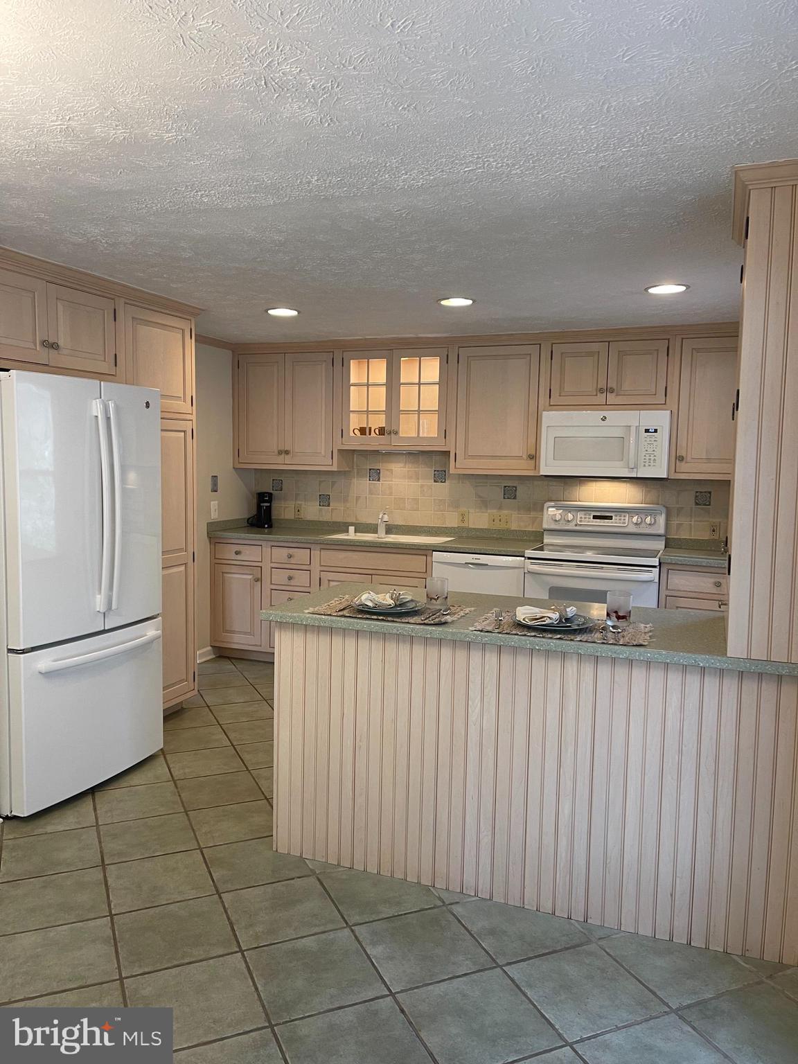 CARROLLTOWNE - Residential