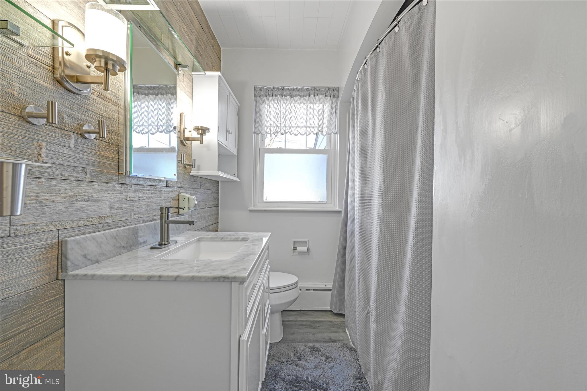 FARMING RIDGE - Residential