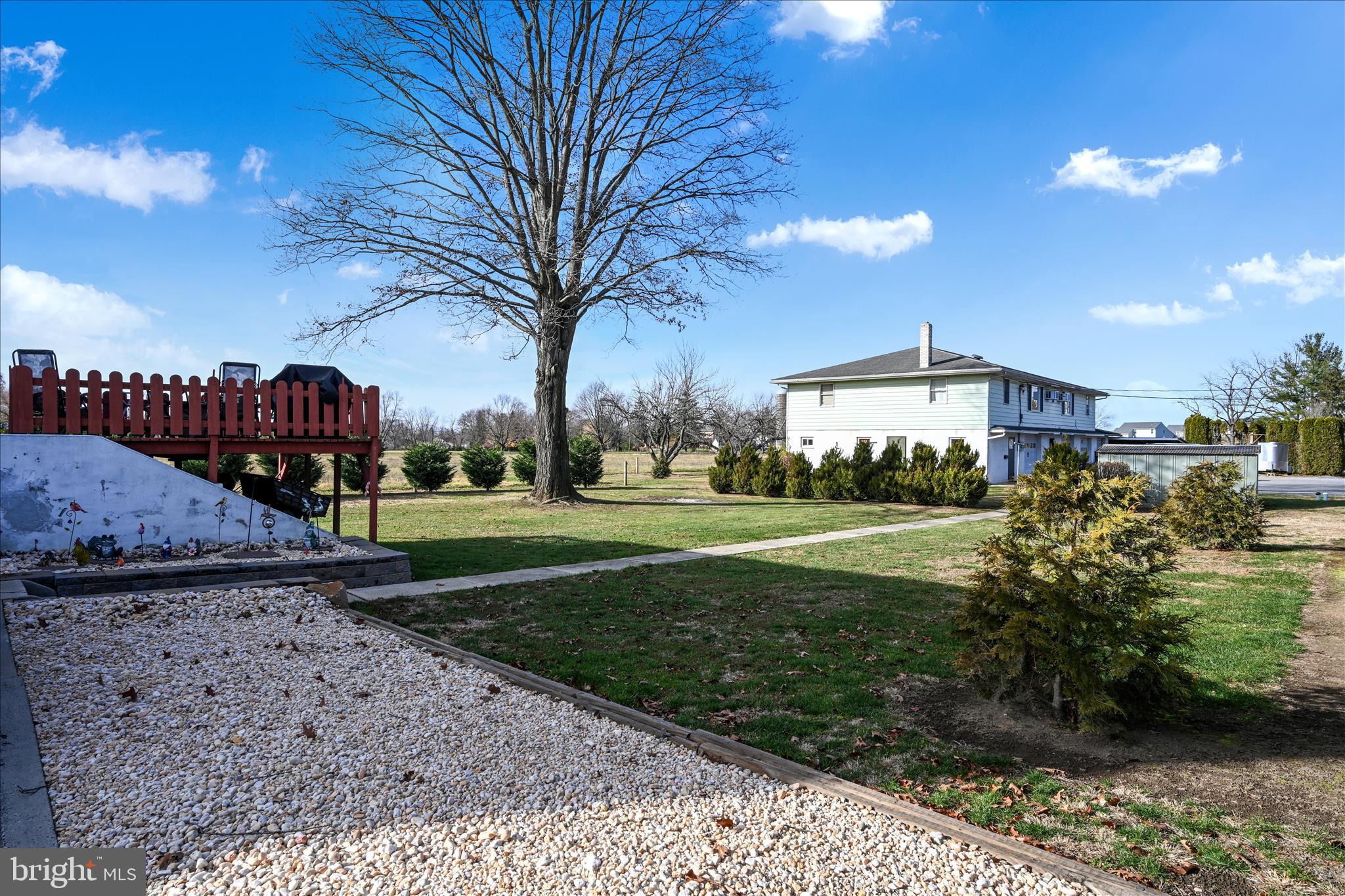 FARMING RIDGE - Residential