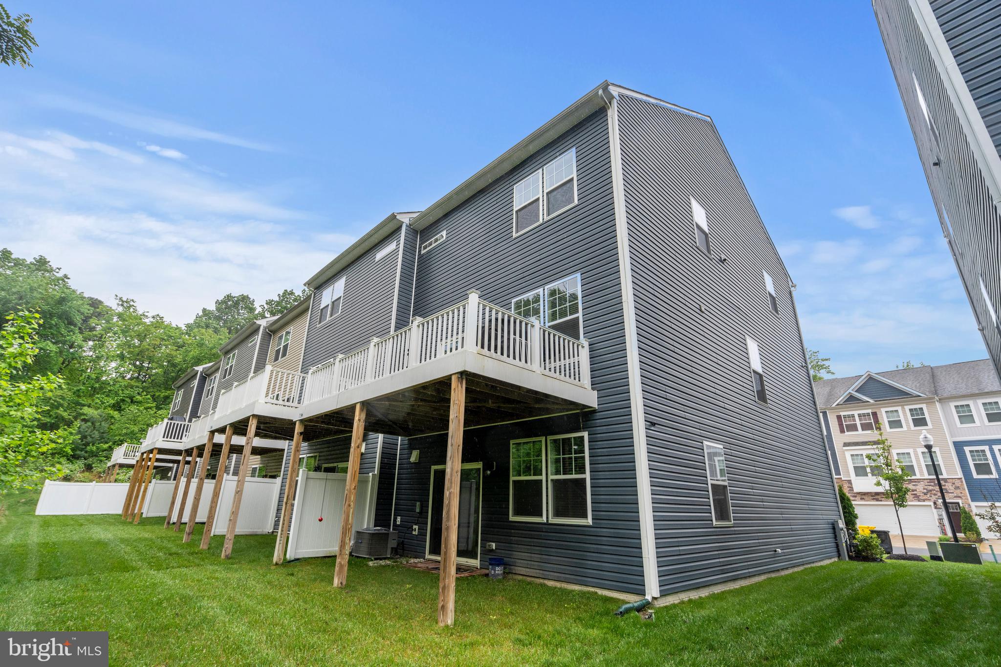 PARKSIDE - Residential Lease