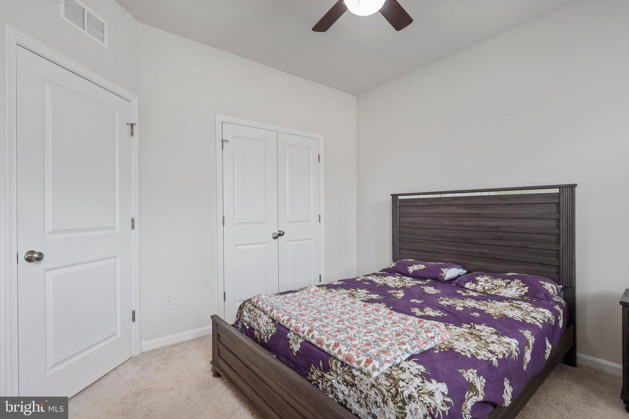 PARKSIDE - Residential Lease