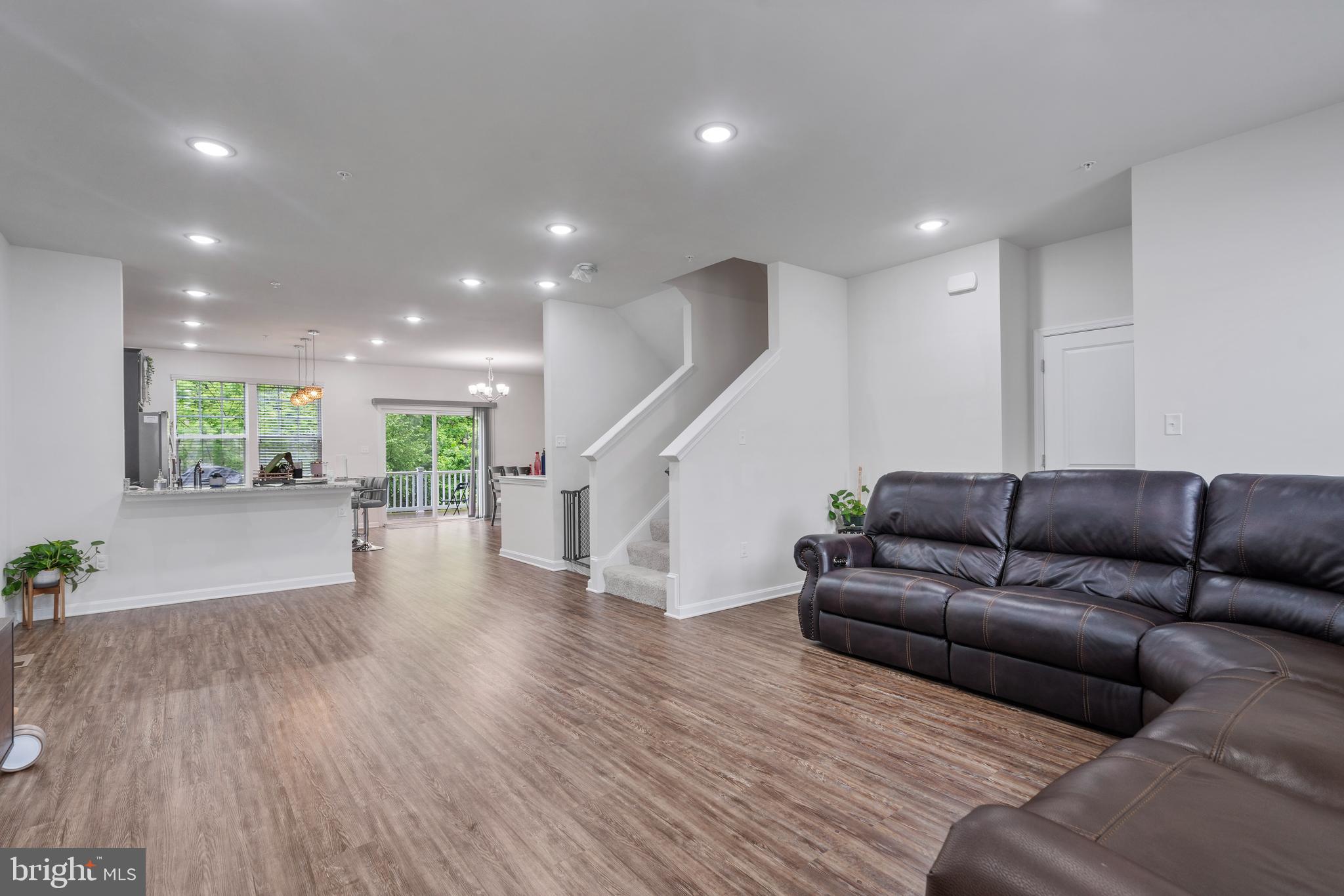 PARKSIDE - Residential Lease