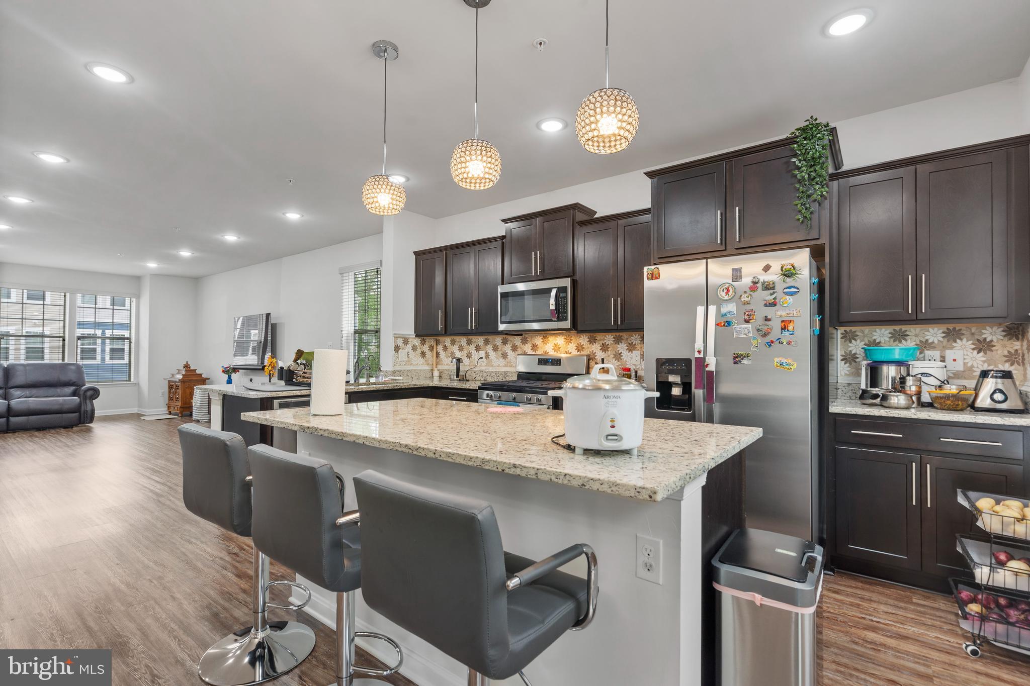 PARKSIDE - Residential Lease