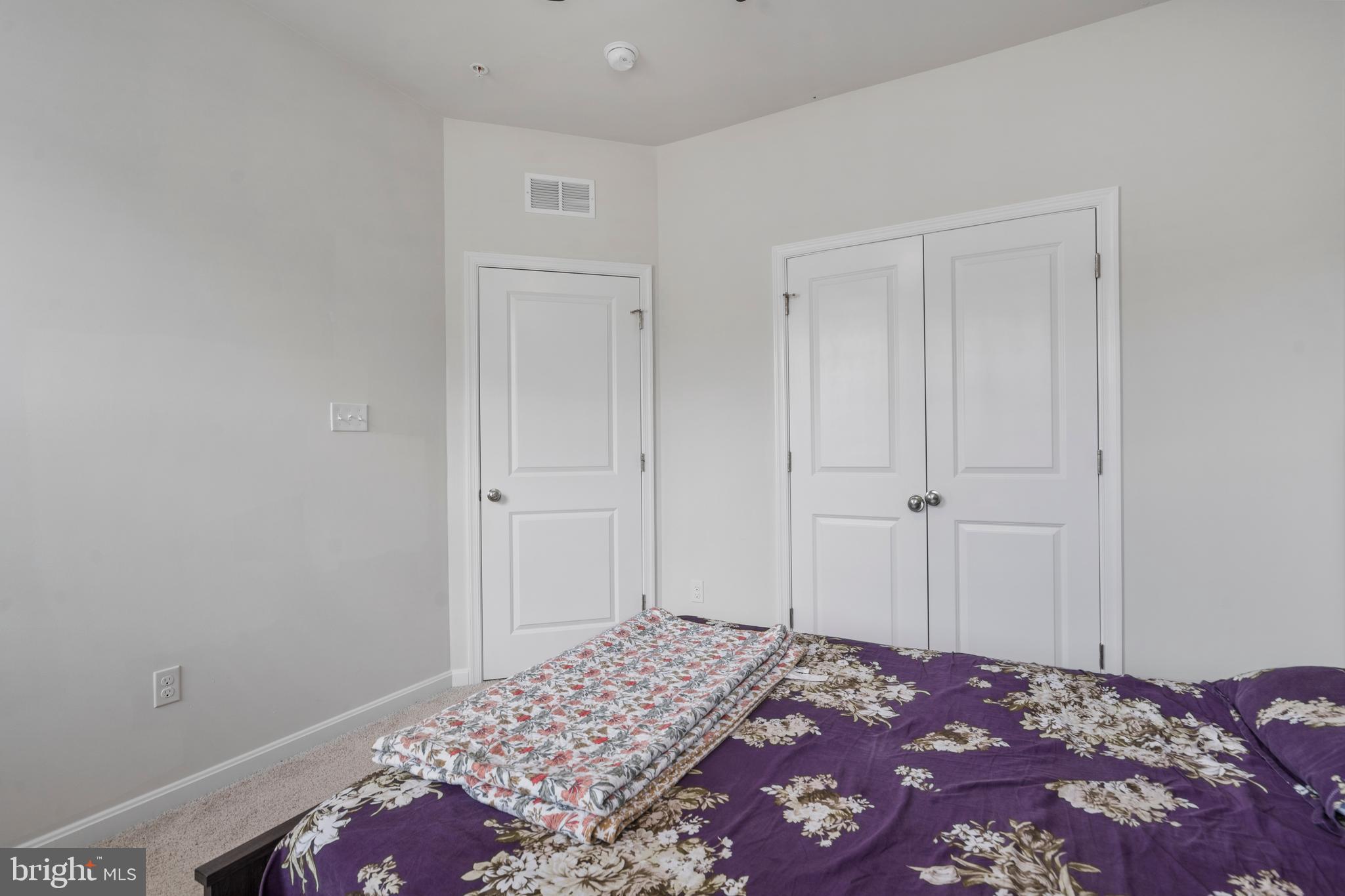 PARKSIDE - Residential Lease