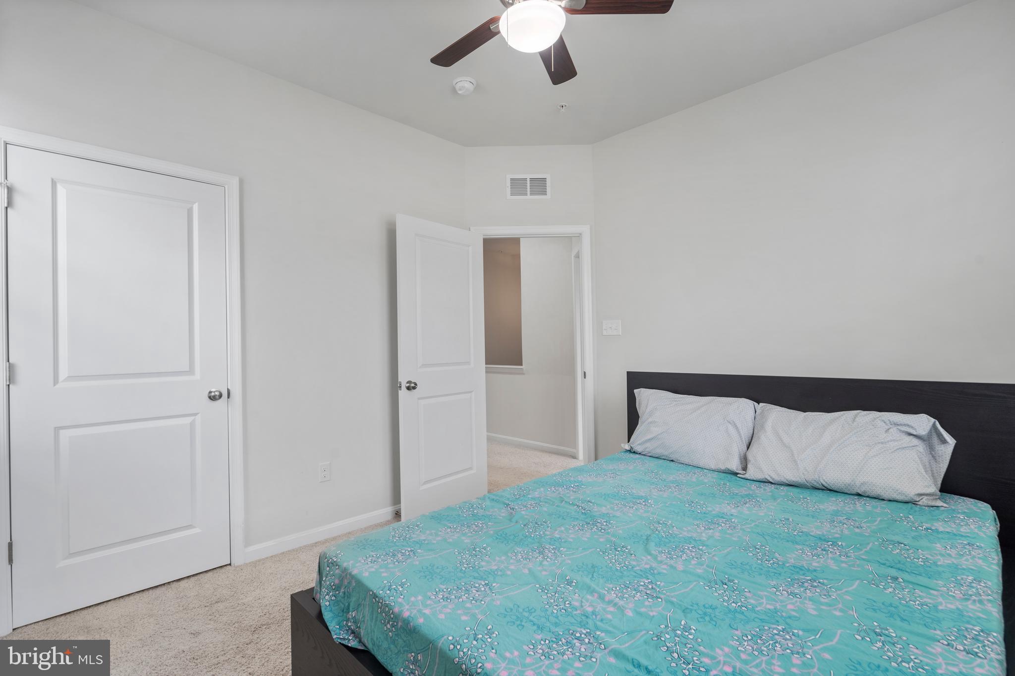 PARKSIDE - Residential Lease