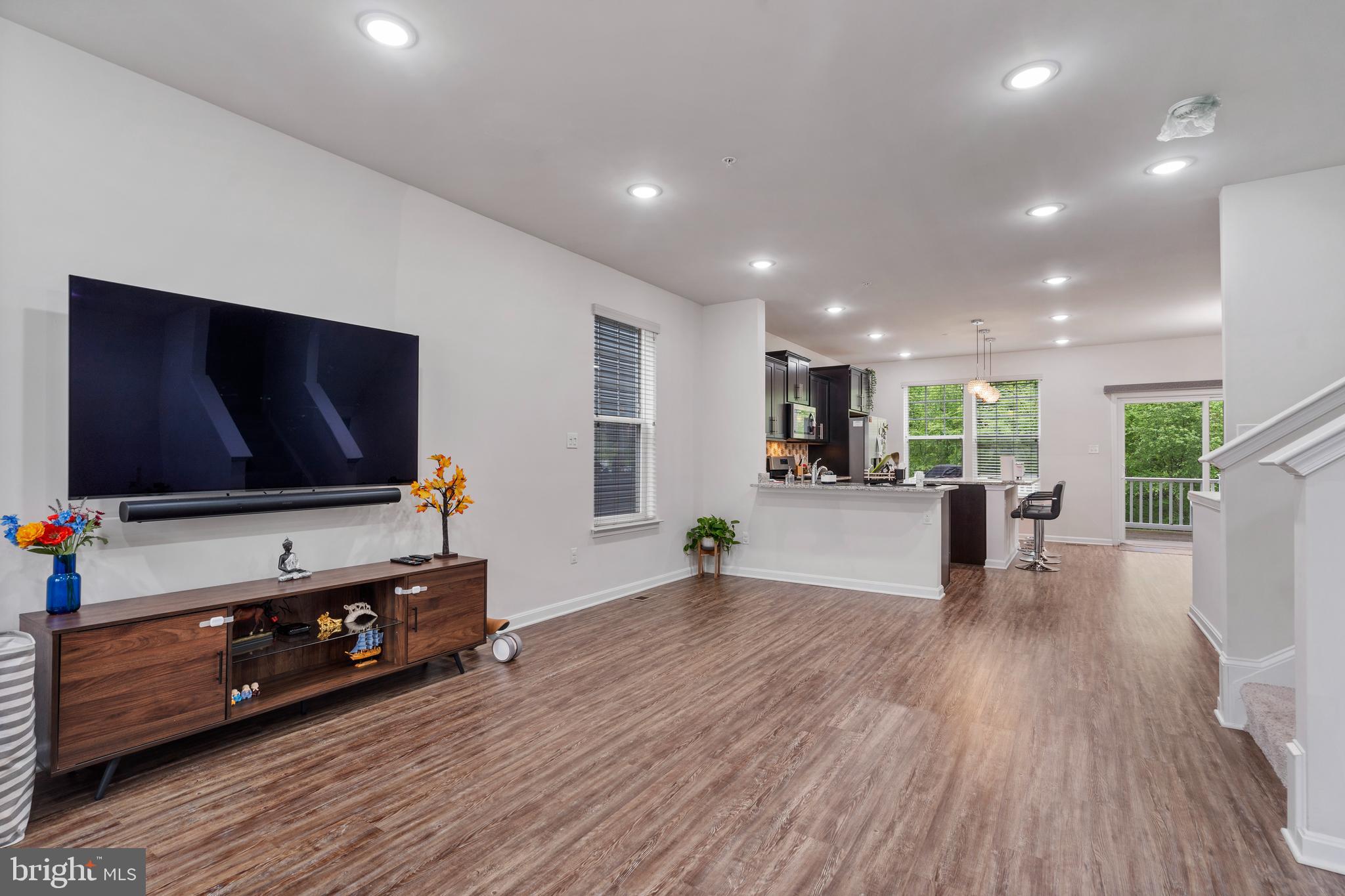 PARKSIDE - Residential Lease