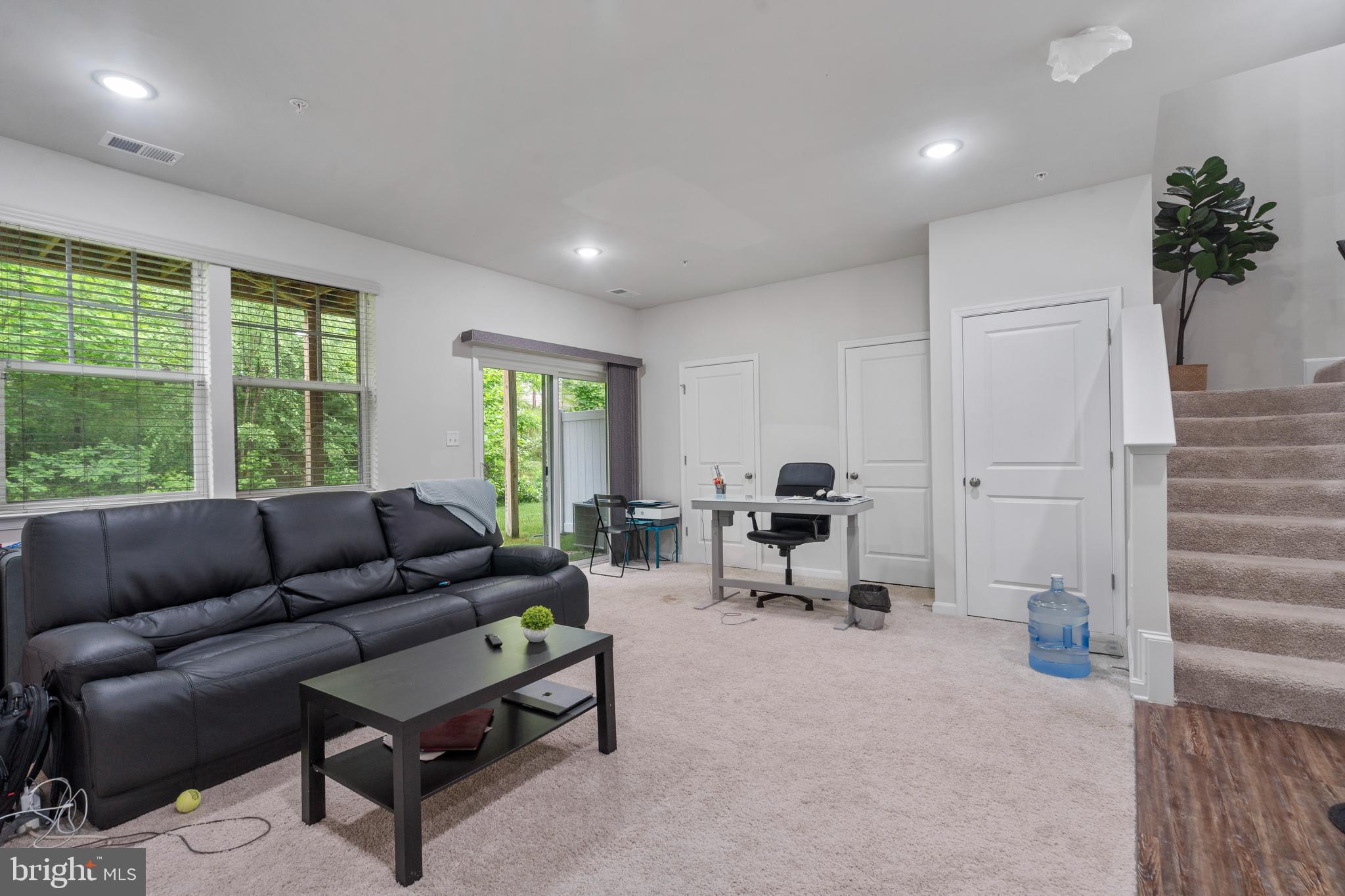 PARKSIDE - Residential Lease