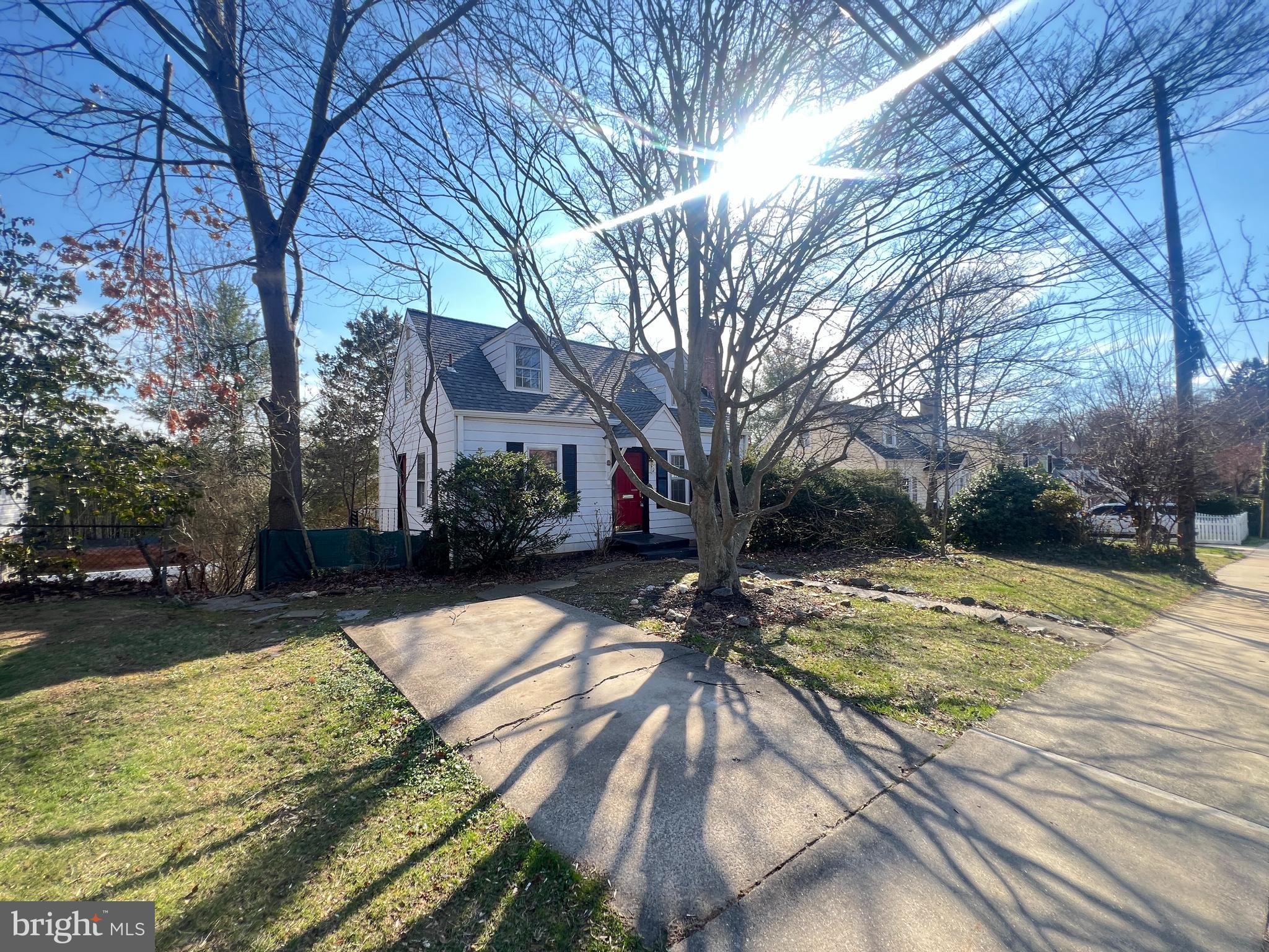 ROCK CREEK KNOLLS - Residential