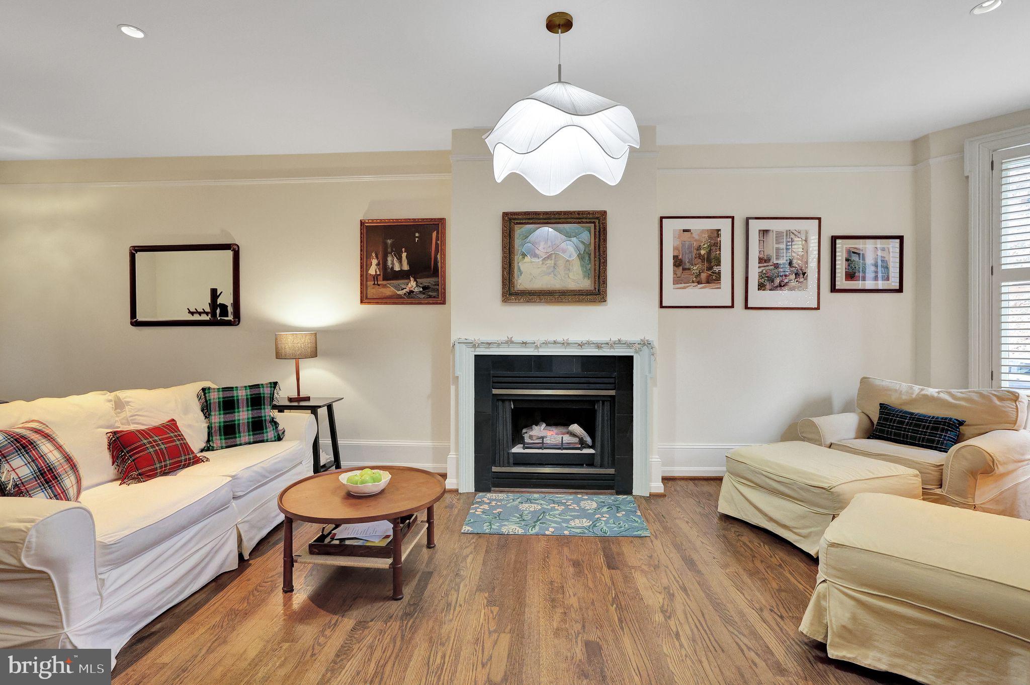 2230 DECATUR PLACE NW