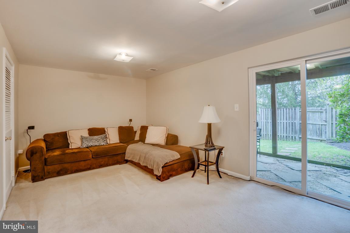 SOUTHBRIDGE - Residential