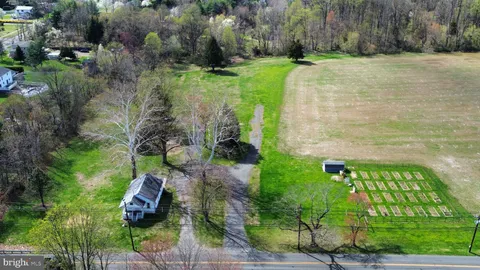 4371 Crosswicks Hamilton Square Rd, Hamilton, NJ MLS: NJME2075266