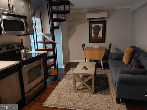 335 S 12TH STREET 1B PHILADELPHIA PA 19107