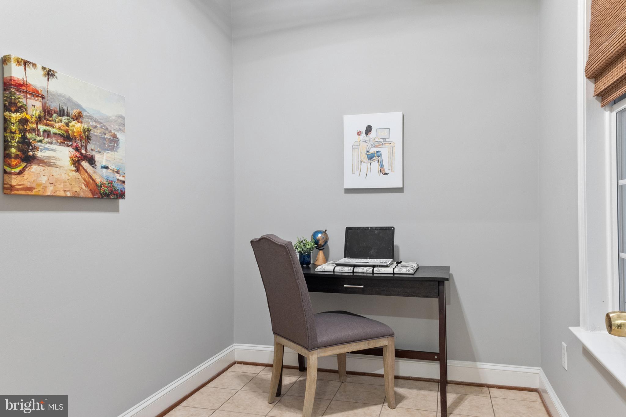 OLD MILL BOTTOM ESTATES - Residential