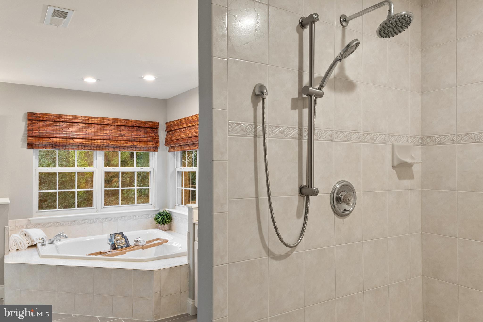 OLD MILL BOTTOM ESTATES - Residential