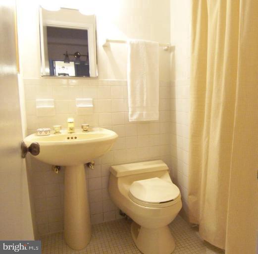 ANNANDALE - Residential