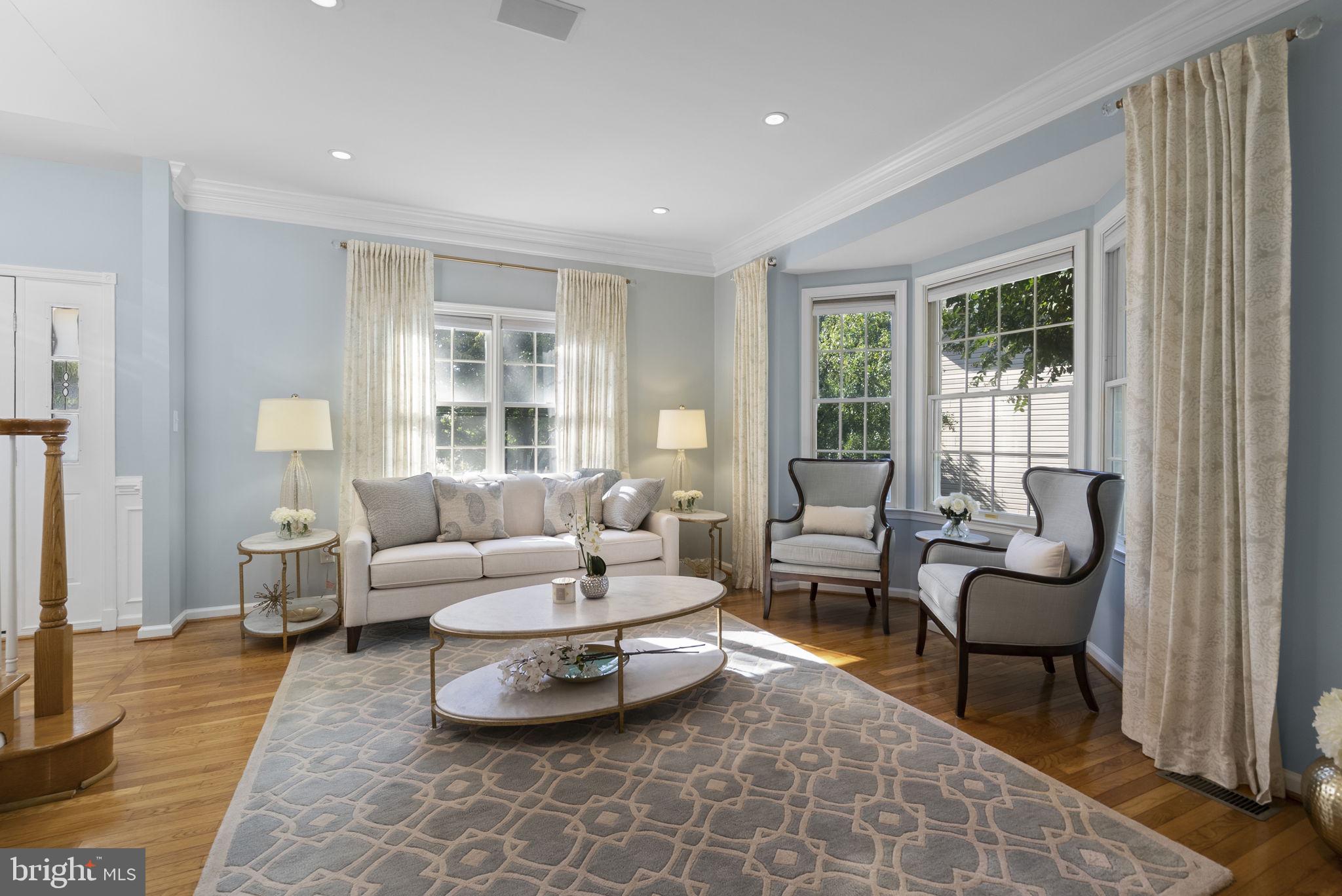 22019 IVY LEAF DRIVE
