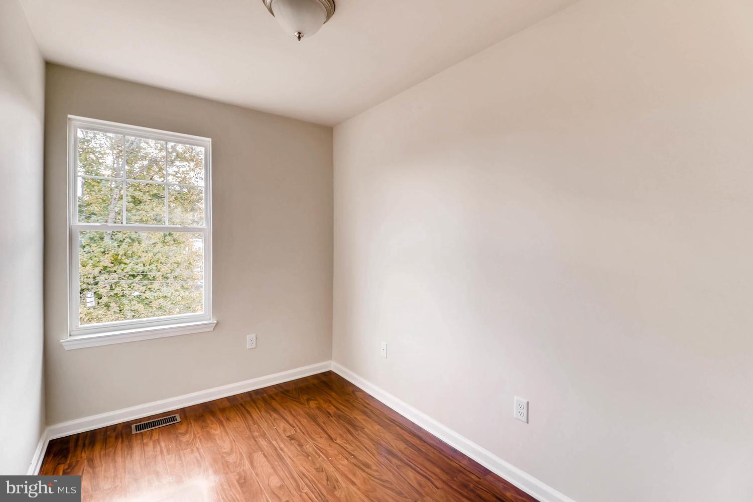 MOUNT WINANS - Residential