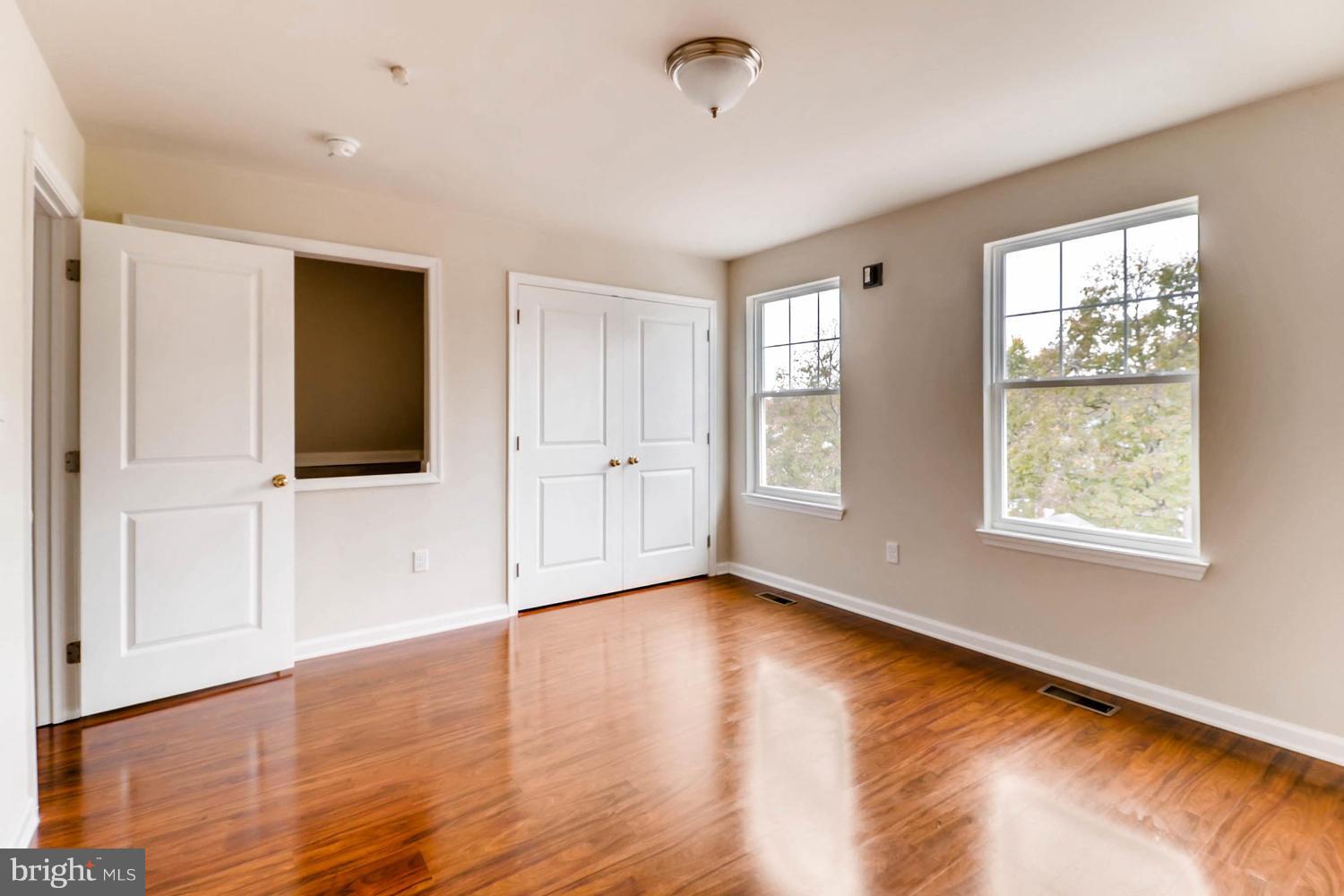 MOUNT WINANS - Residential