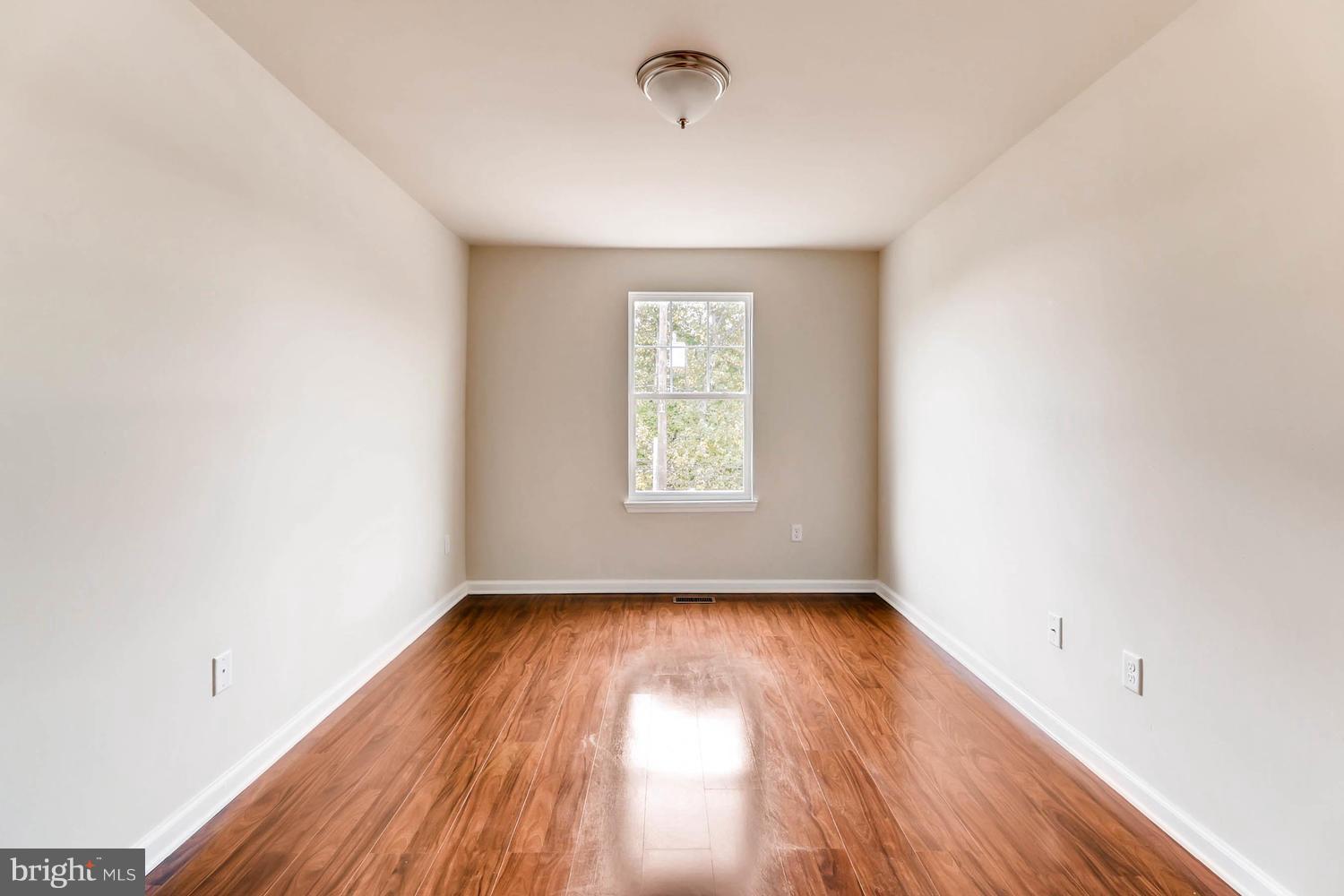 MOUNT WINANS - Residential