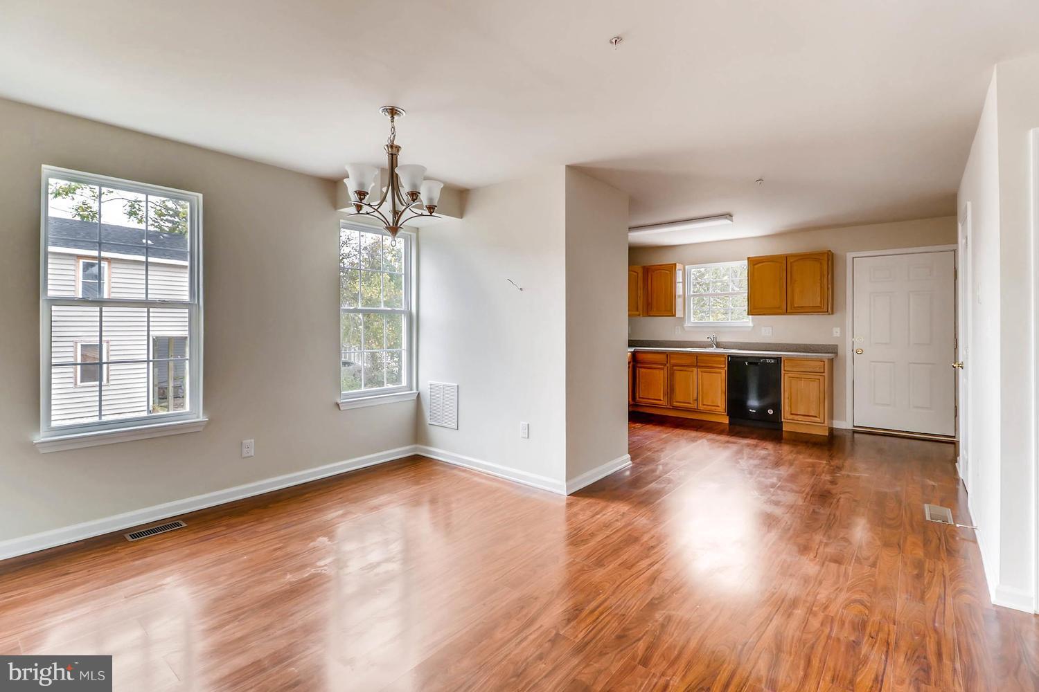 MOUNT WINANS - Residential