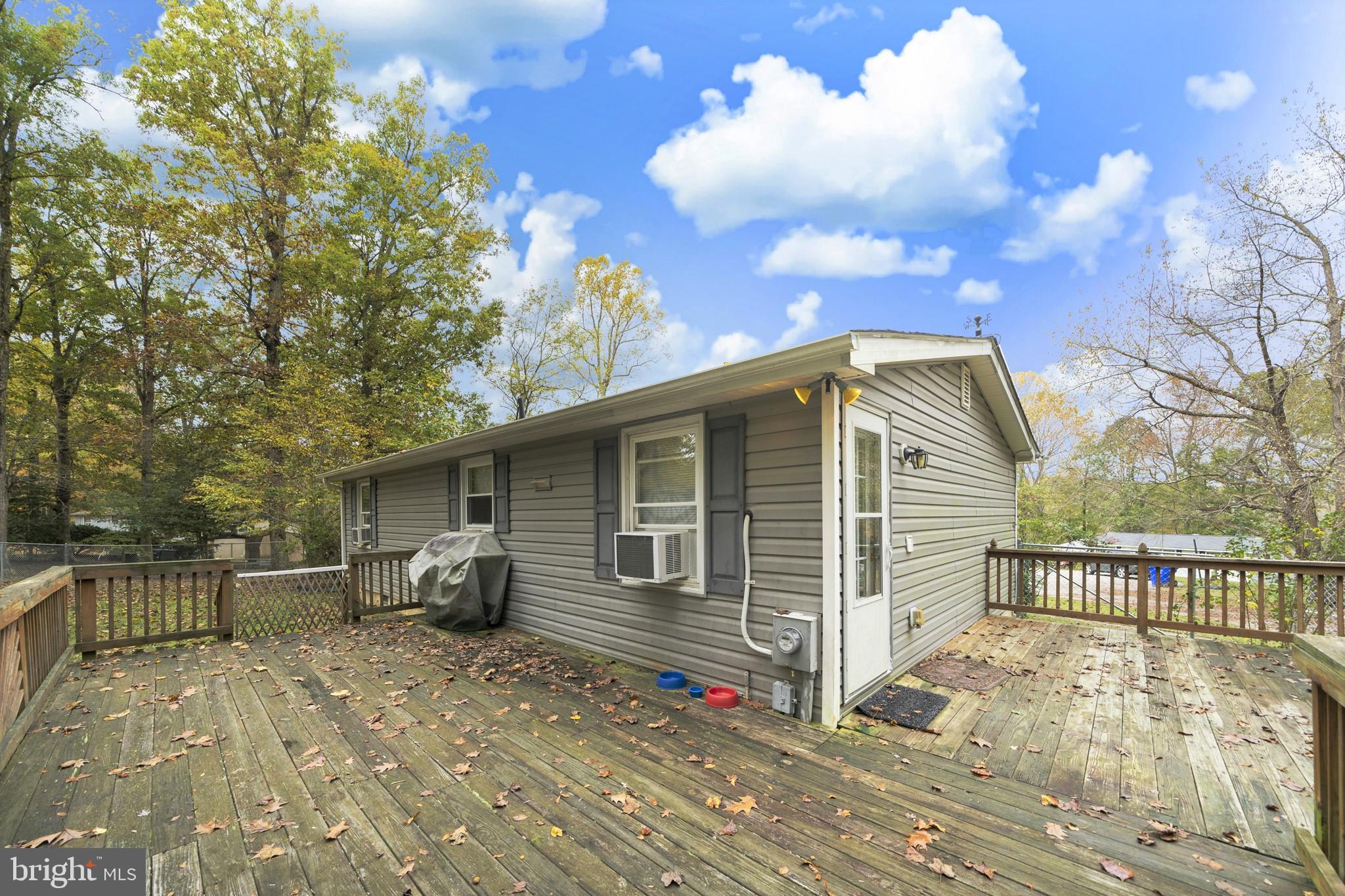 INDEPENDENCE VILLAGE SUB - Residential