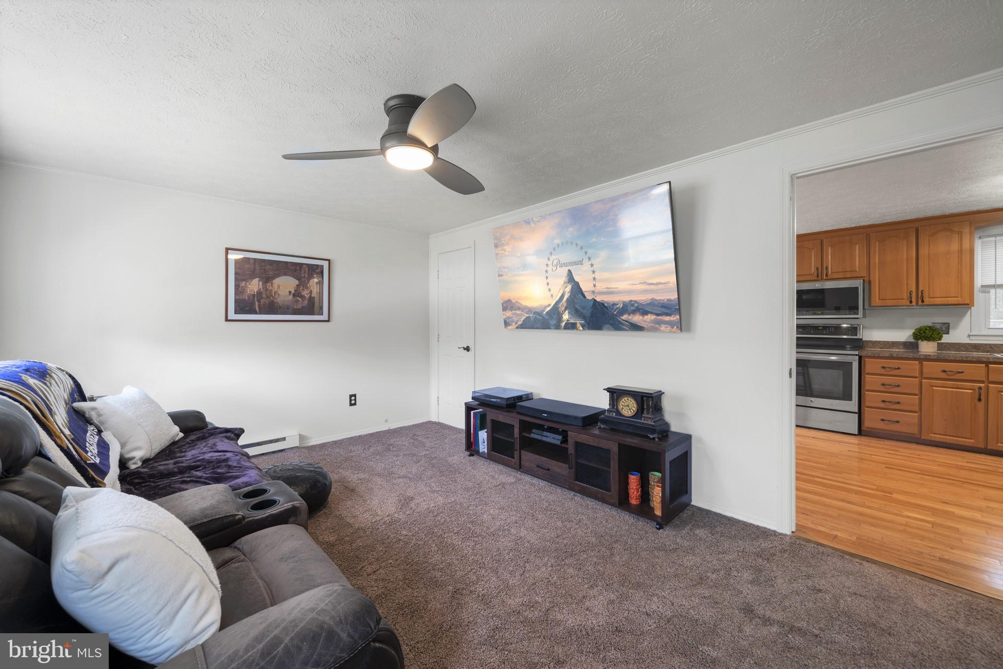 INDEPENDENCE VILLAGE SUB - Residential