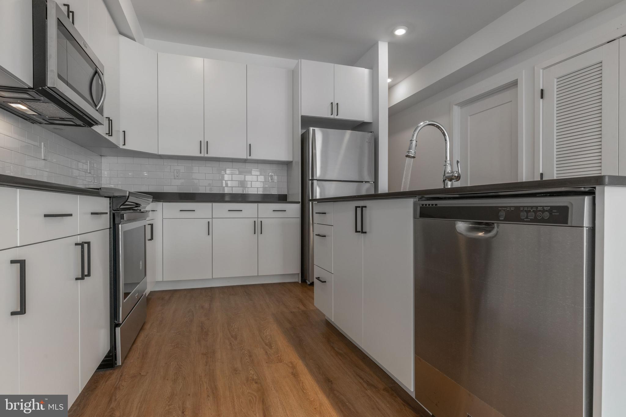 FRANCISVILLE - Residential Lease