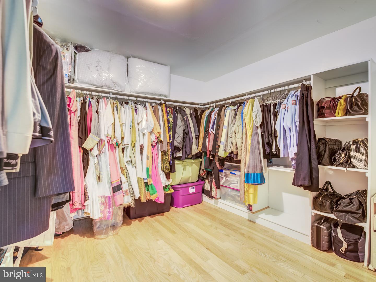 VAN DORN VILLAGE - Residential