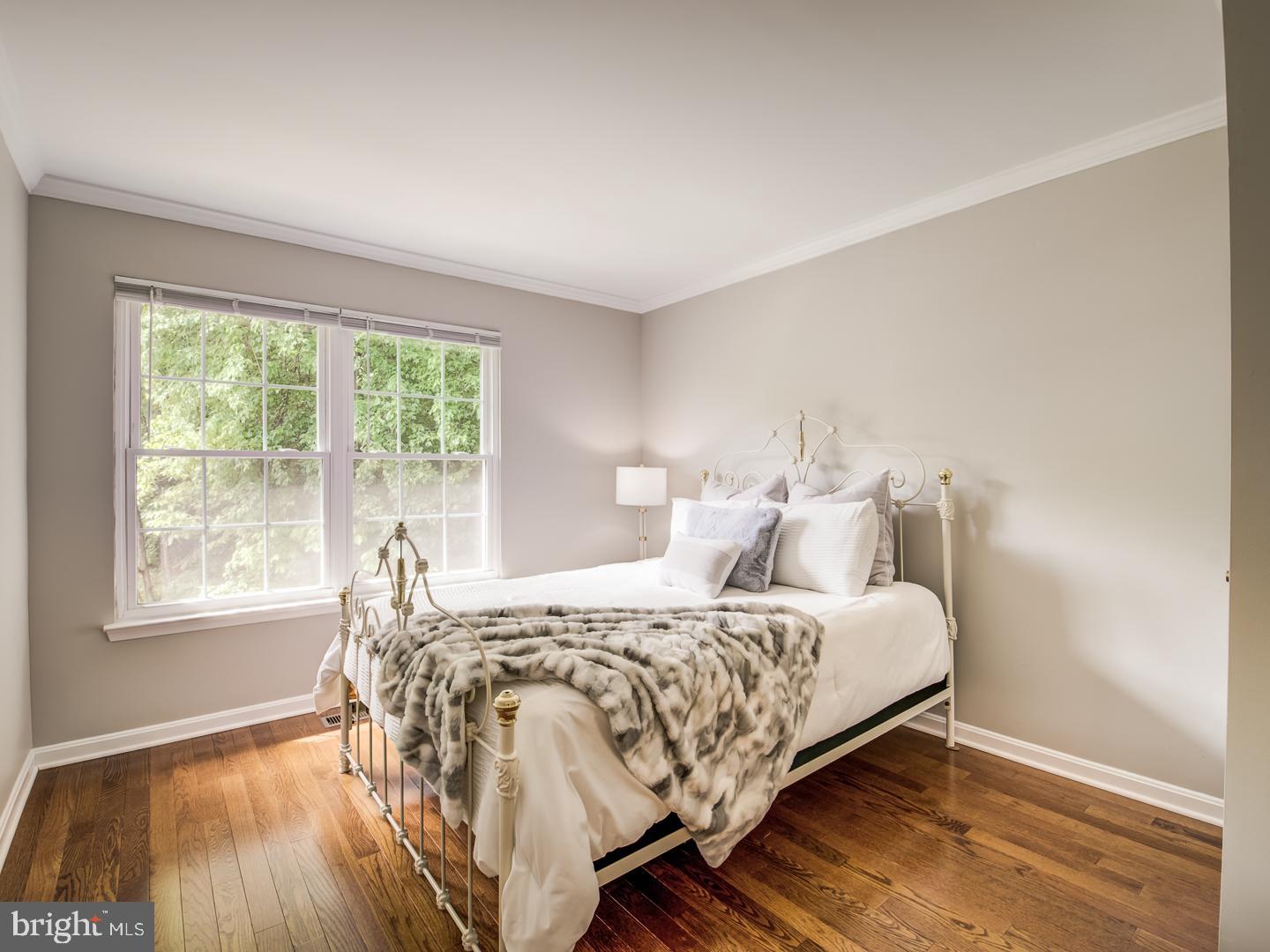 VAN DORN VILLAGE - Residential