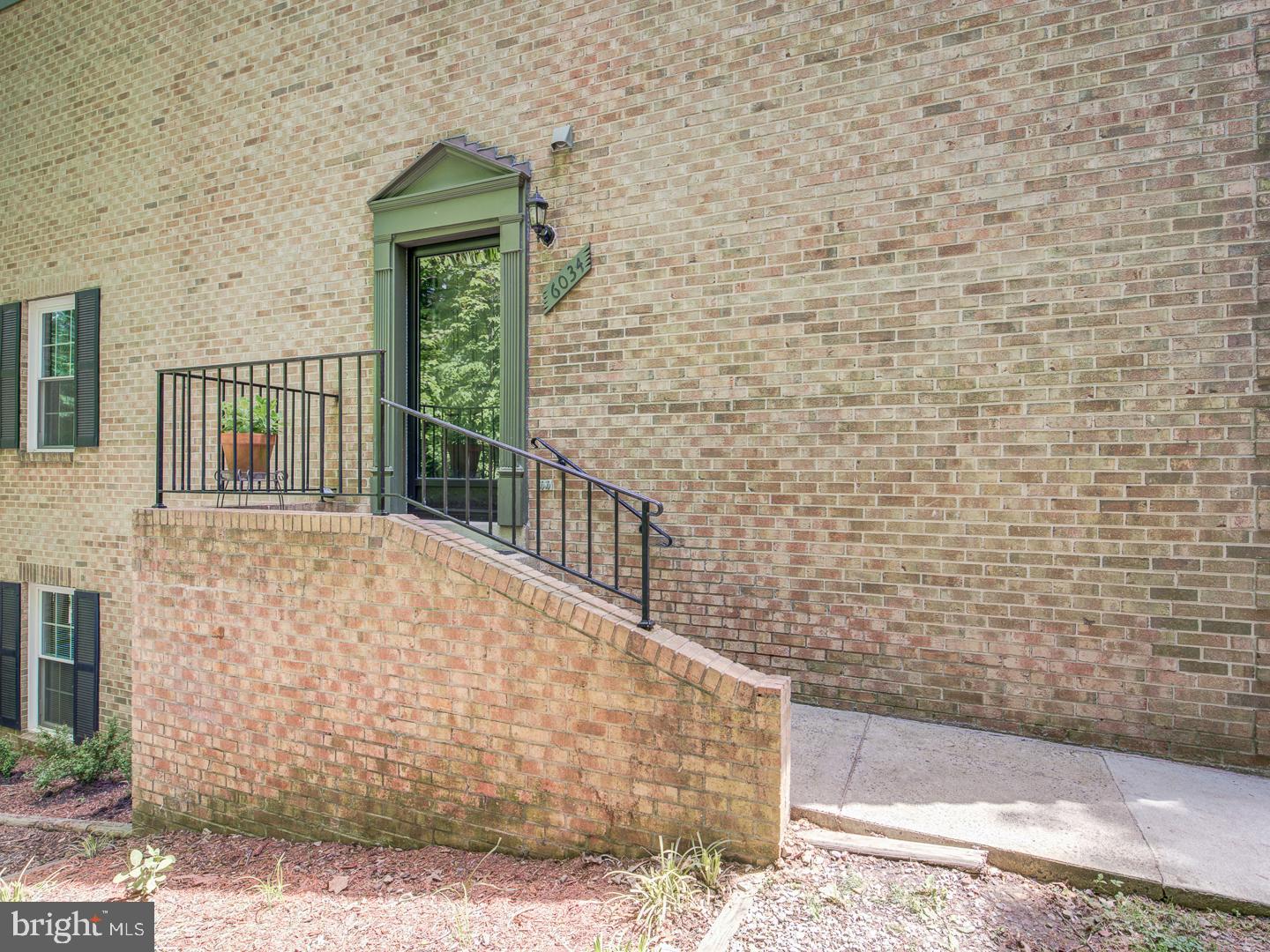 VAN DORN VILLAGE - Residential