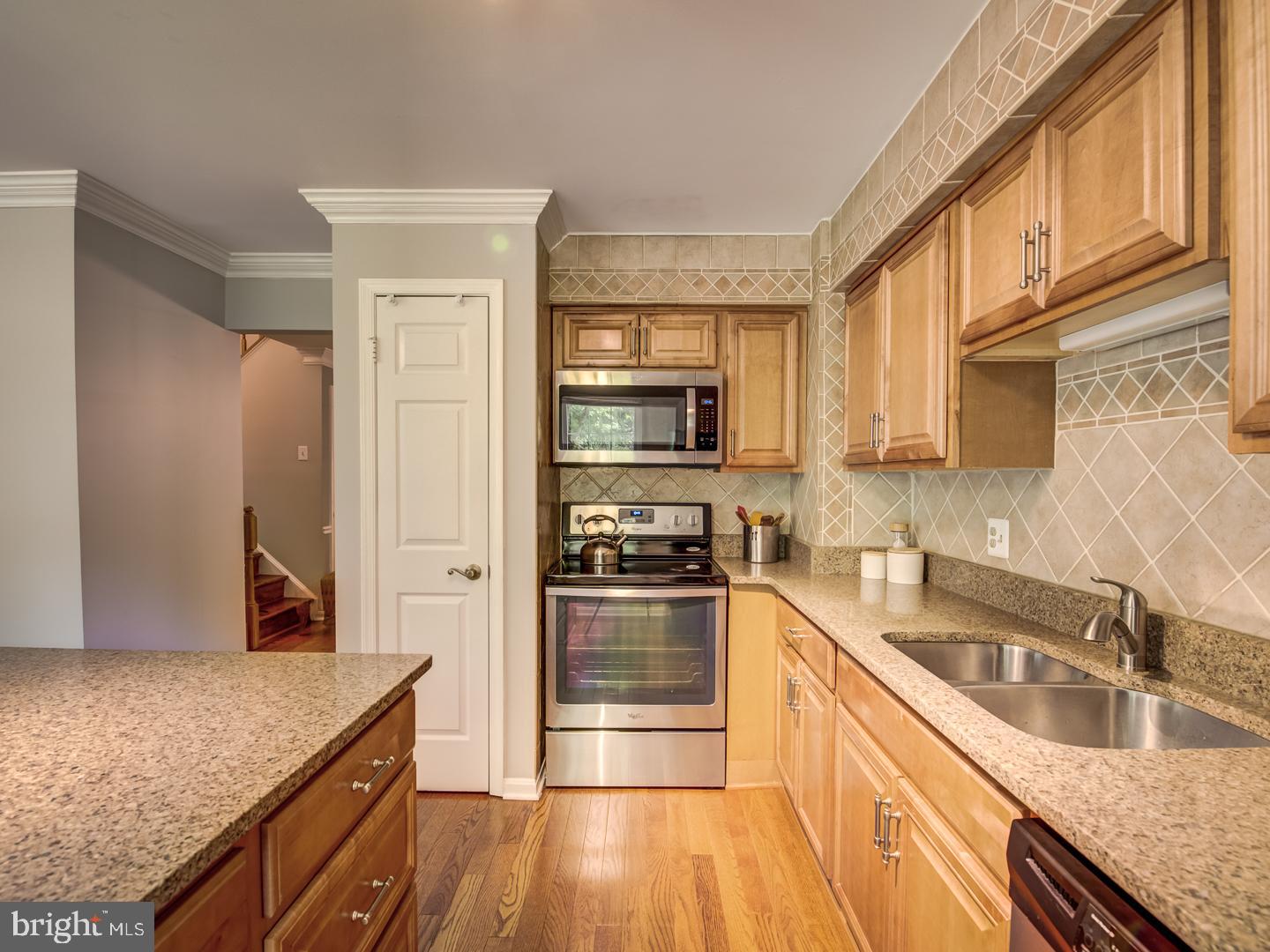 VAN DORN VILLAGE - Residential